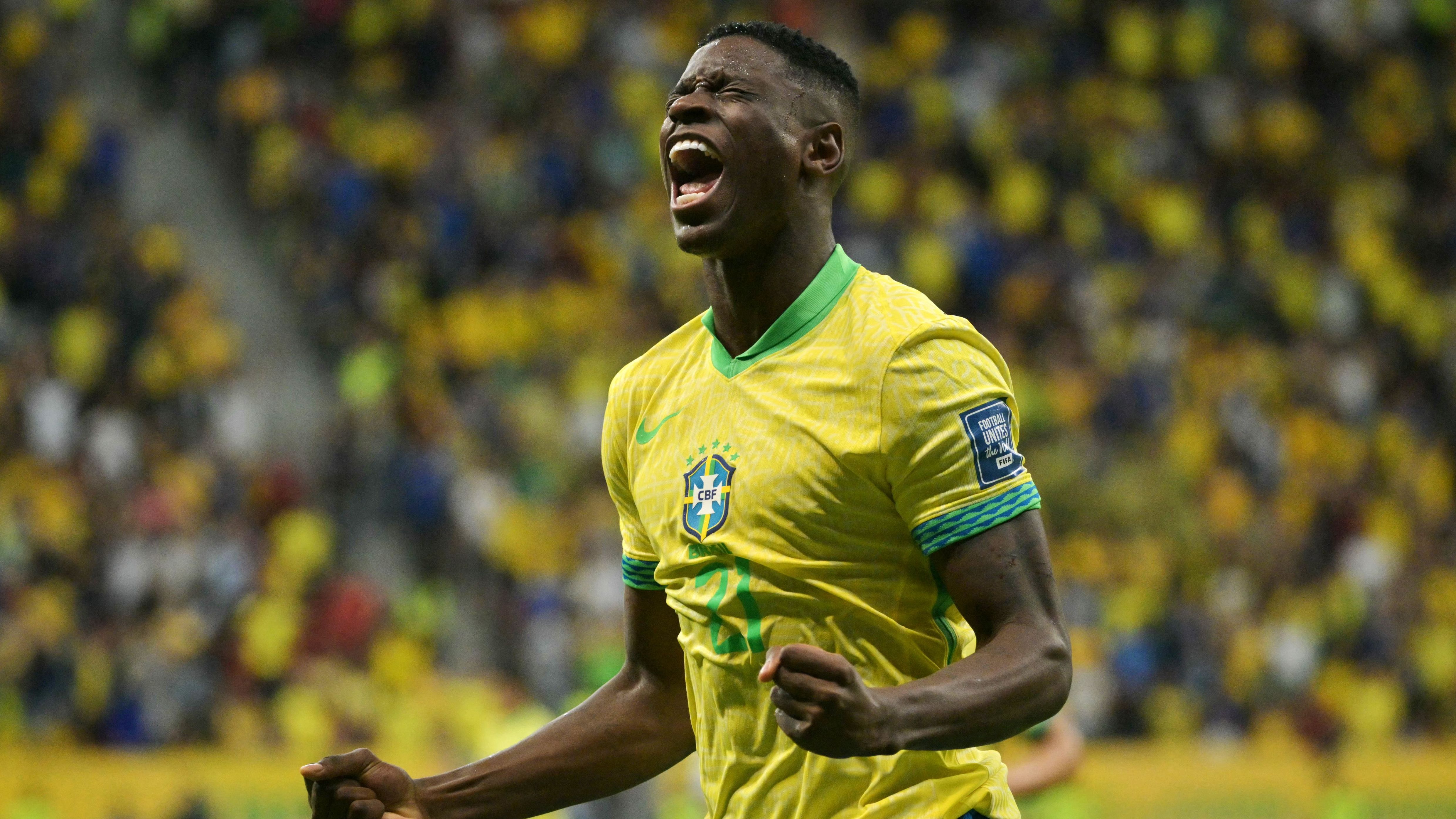 TOPSHOT-FBL-WC-2026-SAMERICA-QUALIFIERS-BRA-PER