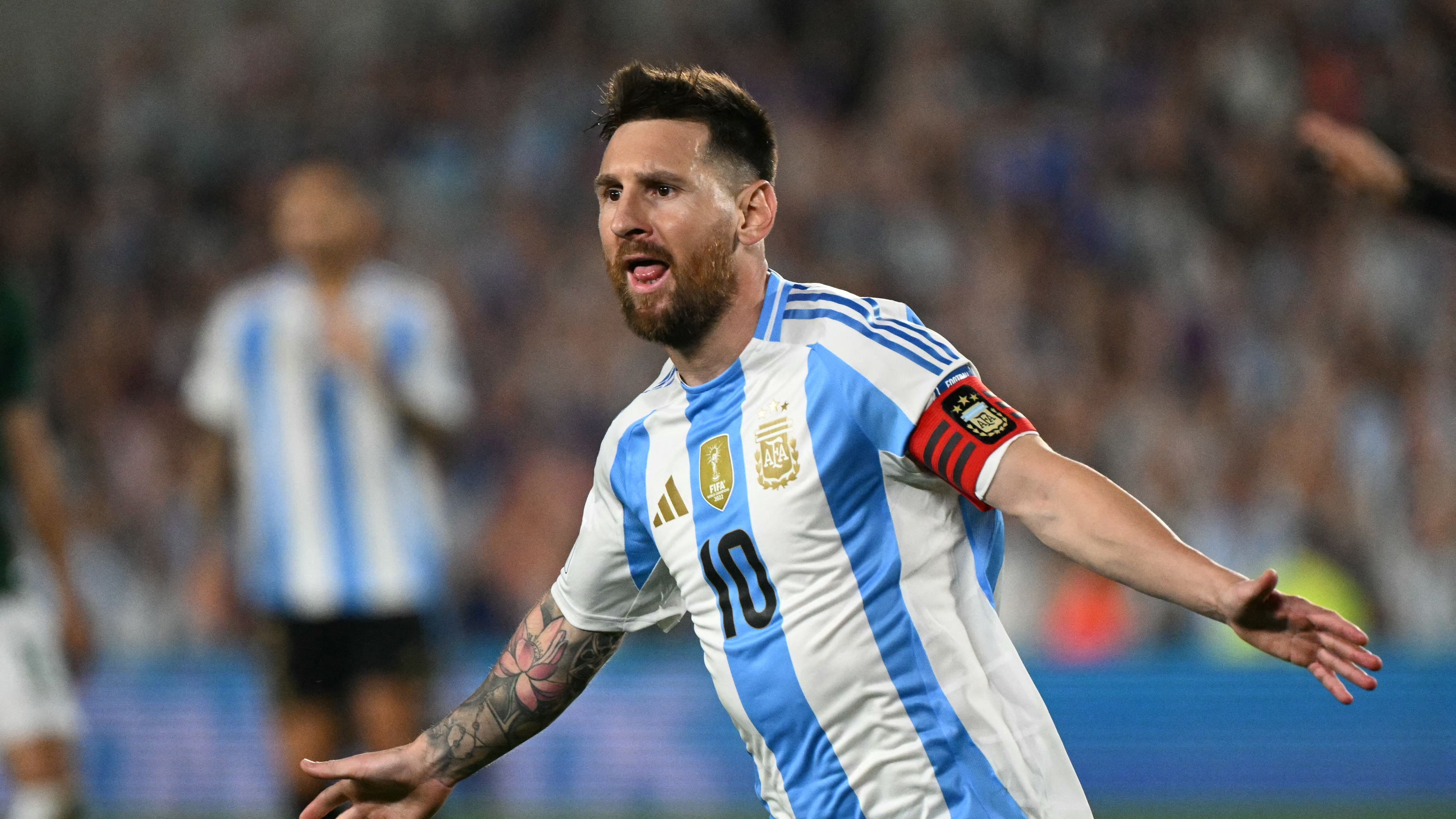 2022 W杯 アルゼンチン メッシ 決勝仕様 ユニフォーム｜スポーツ