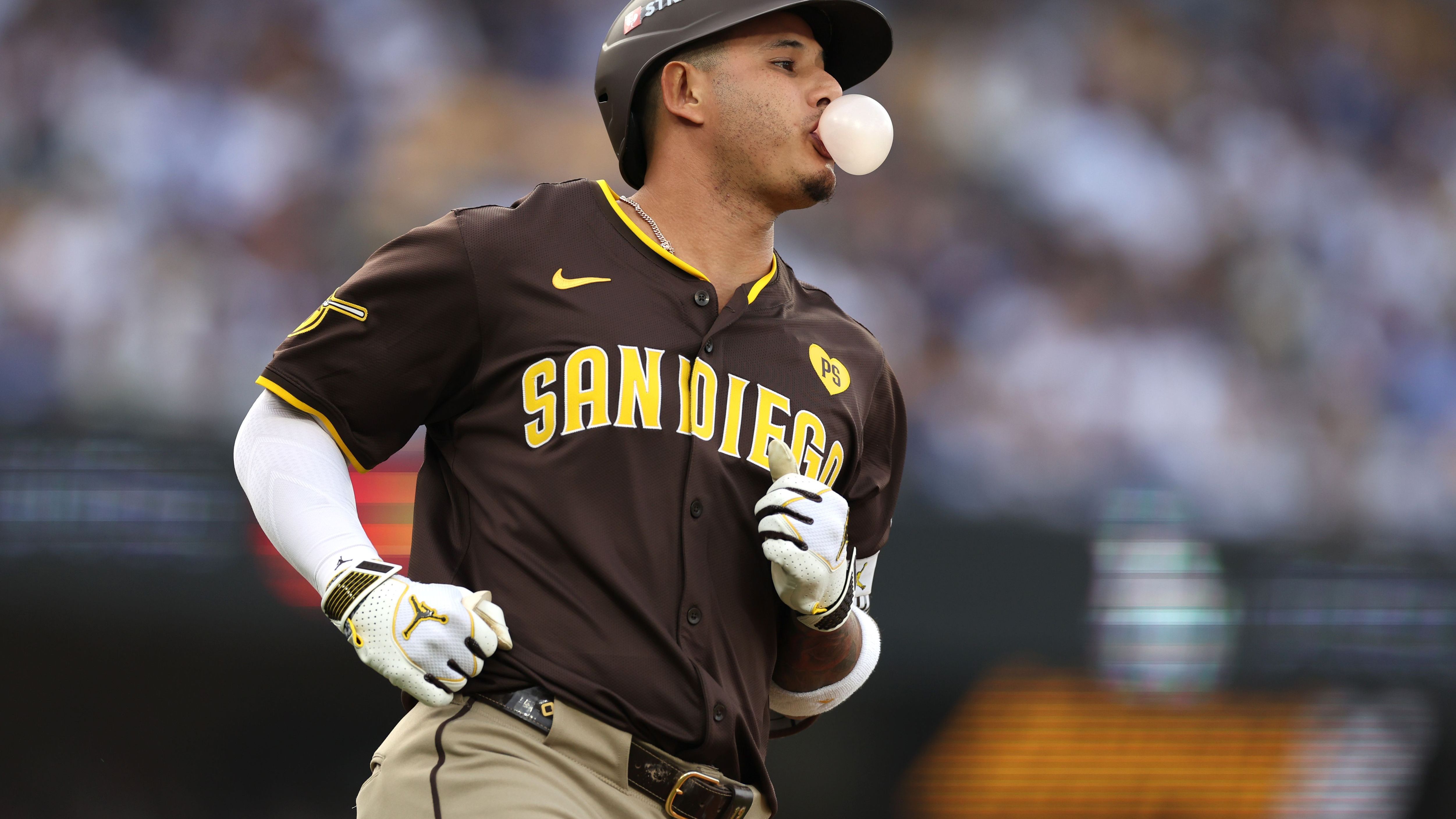 Division Series - San Diego Padres v Los Angeles Dodgers - Game 5