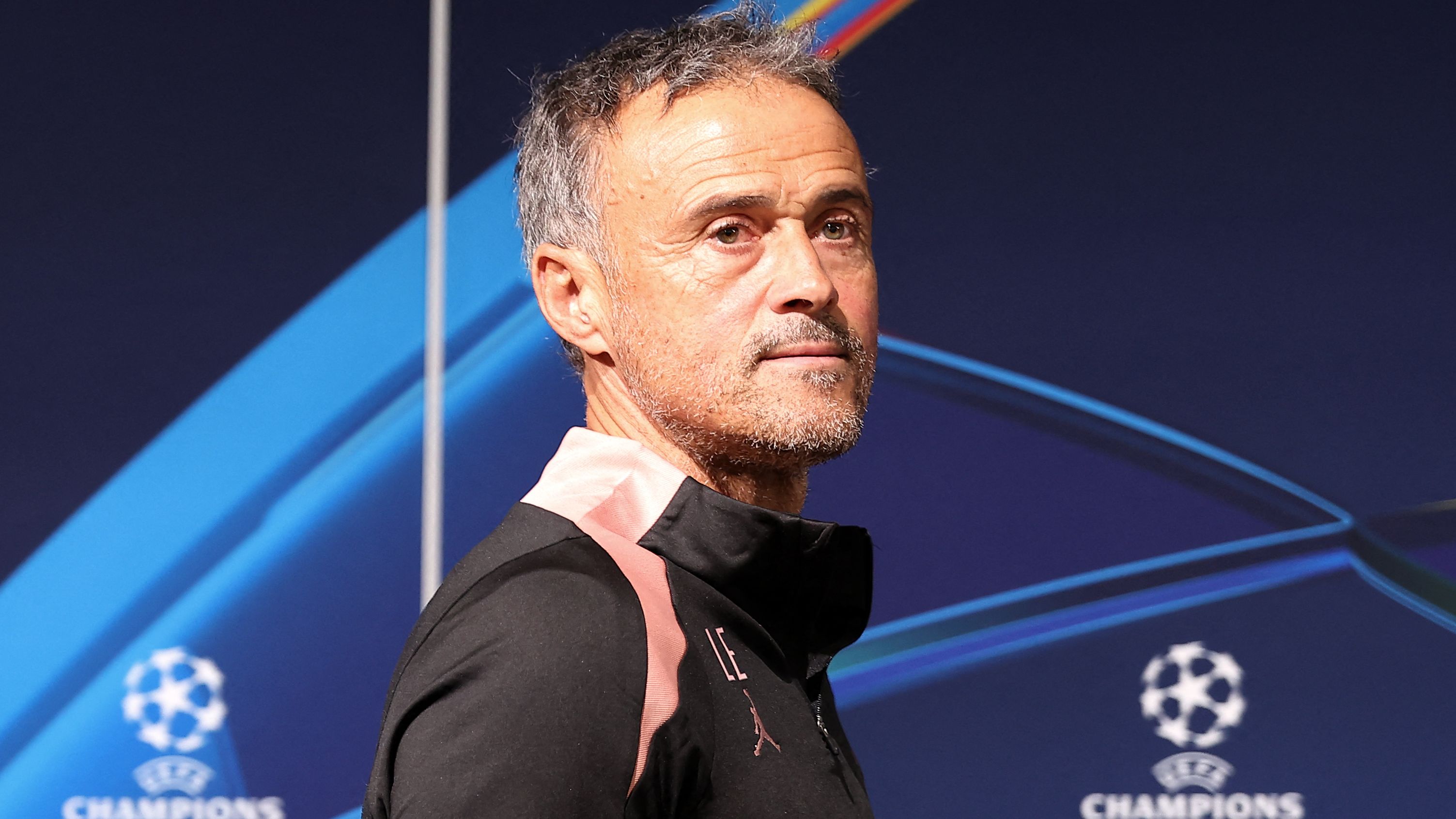 FBL-EUR-C1-PSG-PRESSER