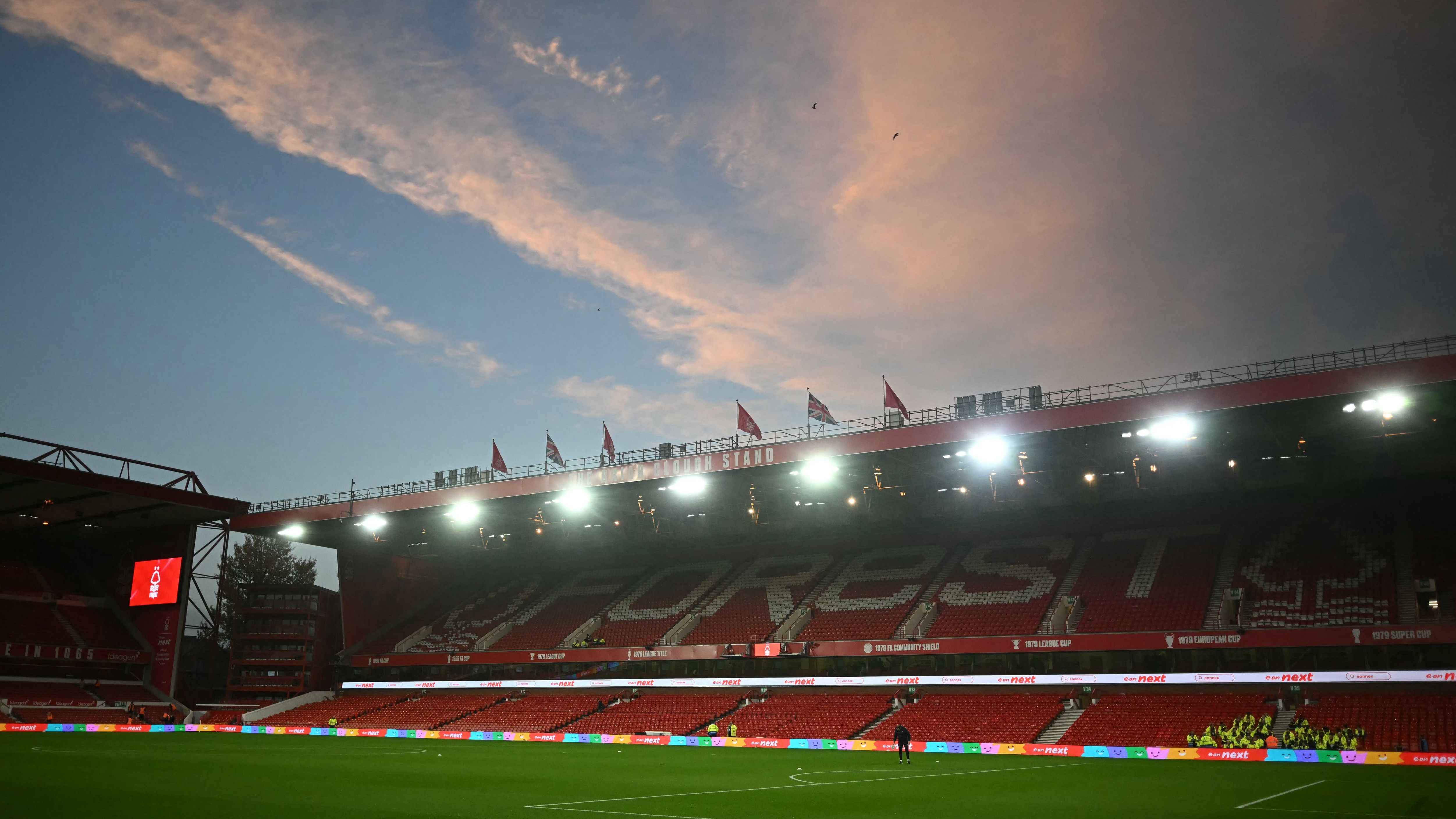 FBL-ENG-PR-NOTTINGHAM FOREST-CRYSTAL PALACE