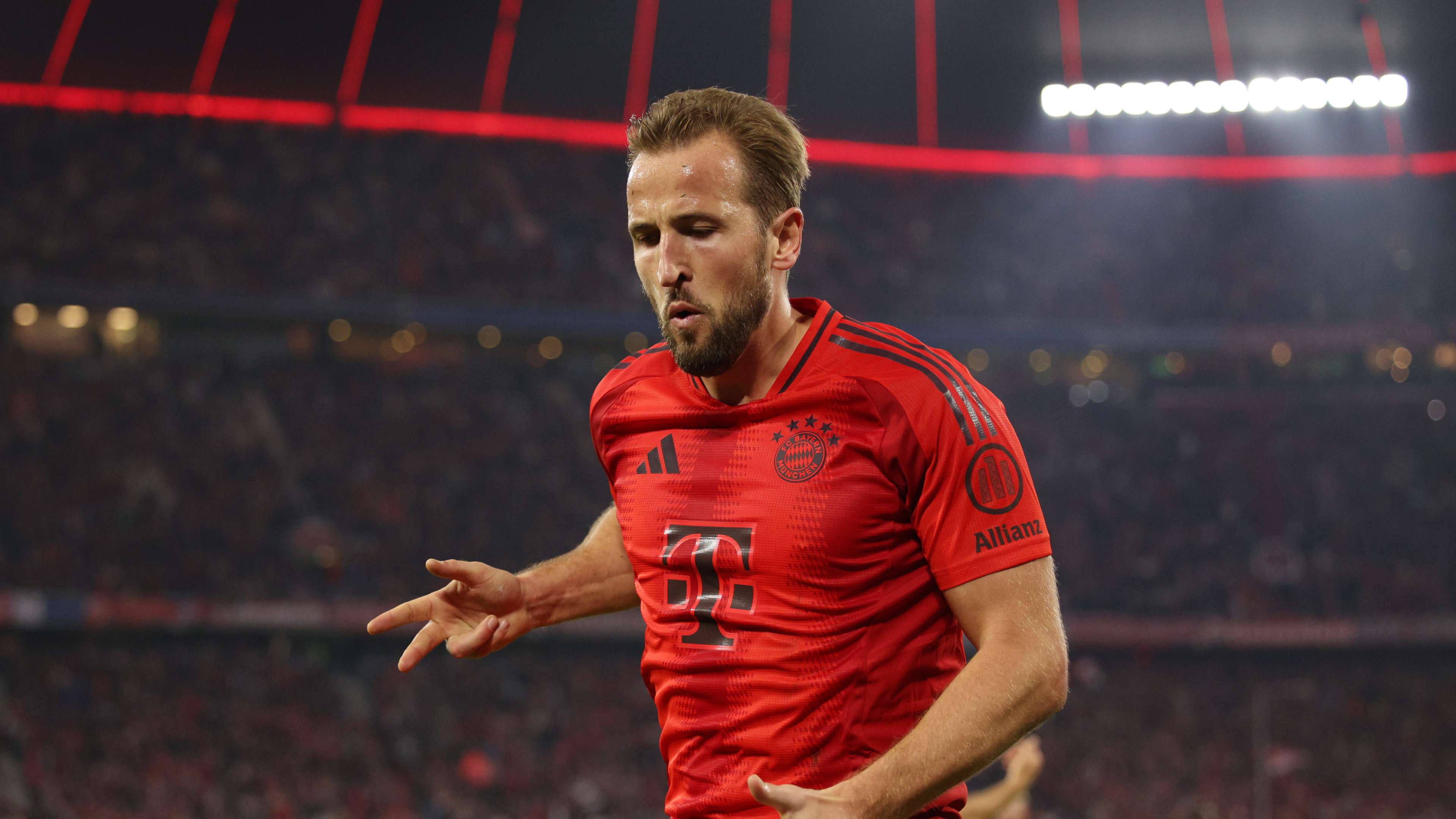 FC Bayern München v VfB Stuttgart - Bundesliga