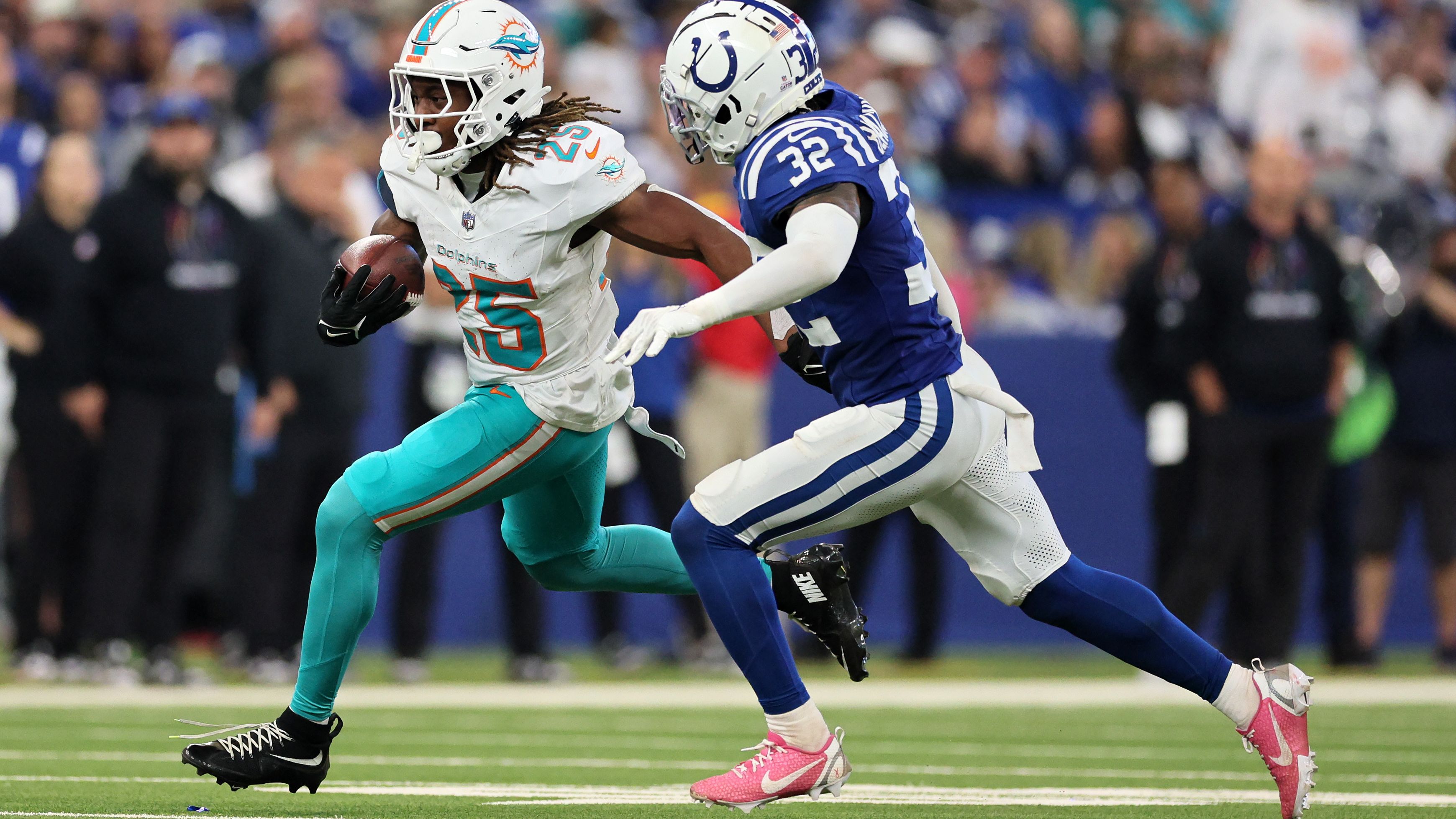 Miami Dolphins v Indianapolis Colts