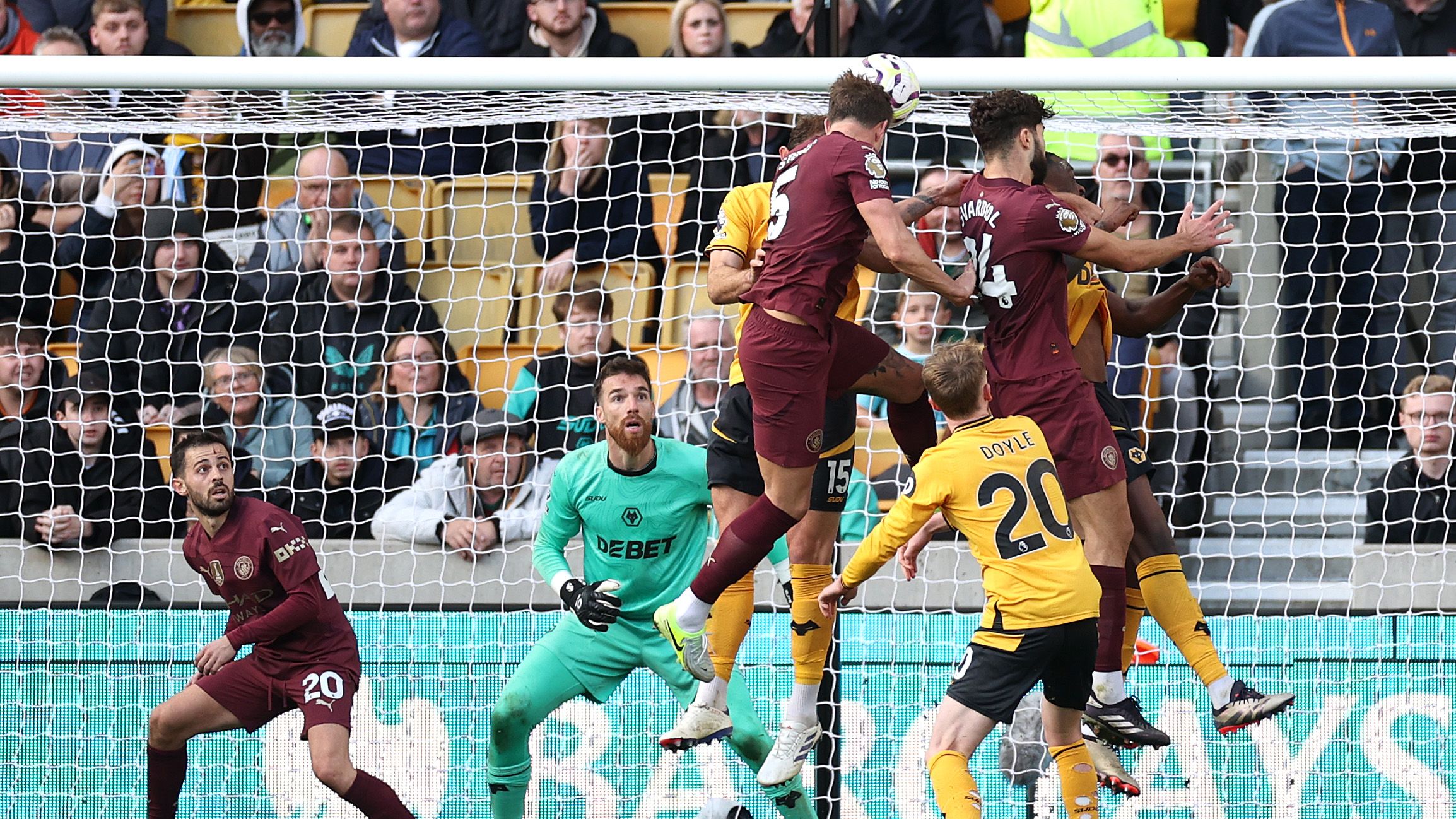 Wolverhampton Wanderers FC v Manchester City FC - Premier League