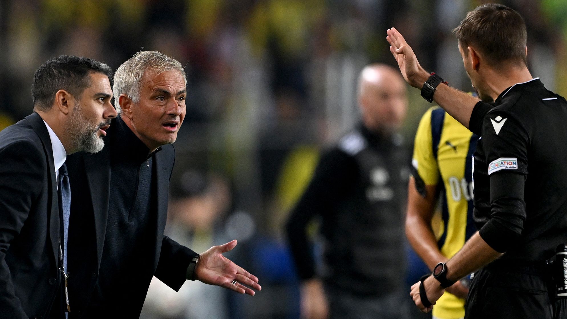 FBL-EUR-C3-FENERBAHCE-MAN UTD