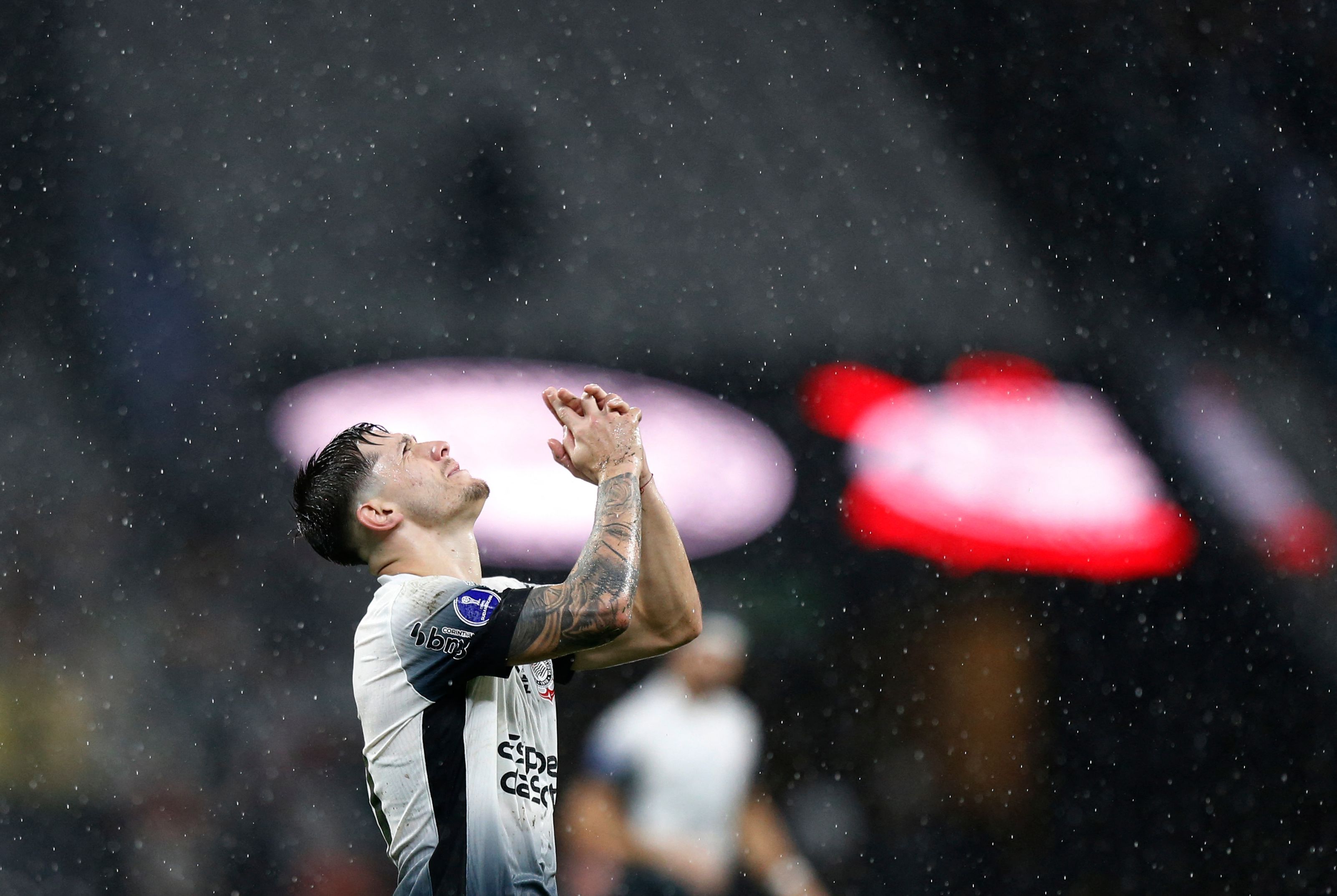 FBL-SUDAMERICANA-CORINTHIANS-RACING