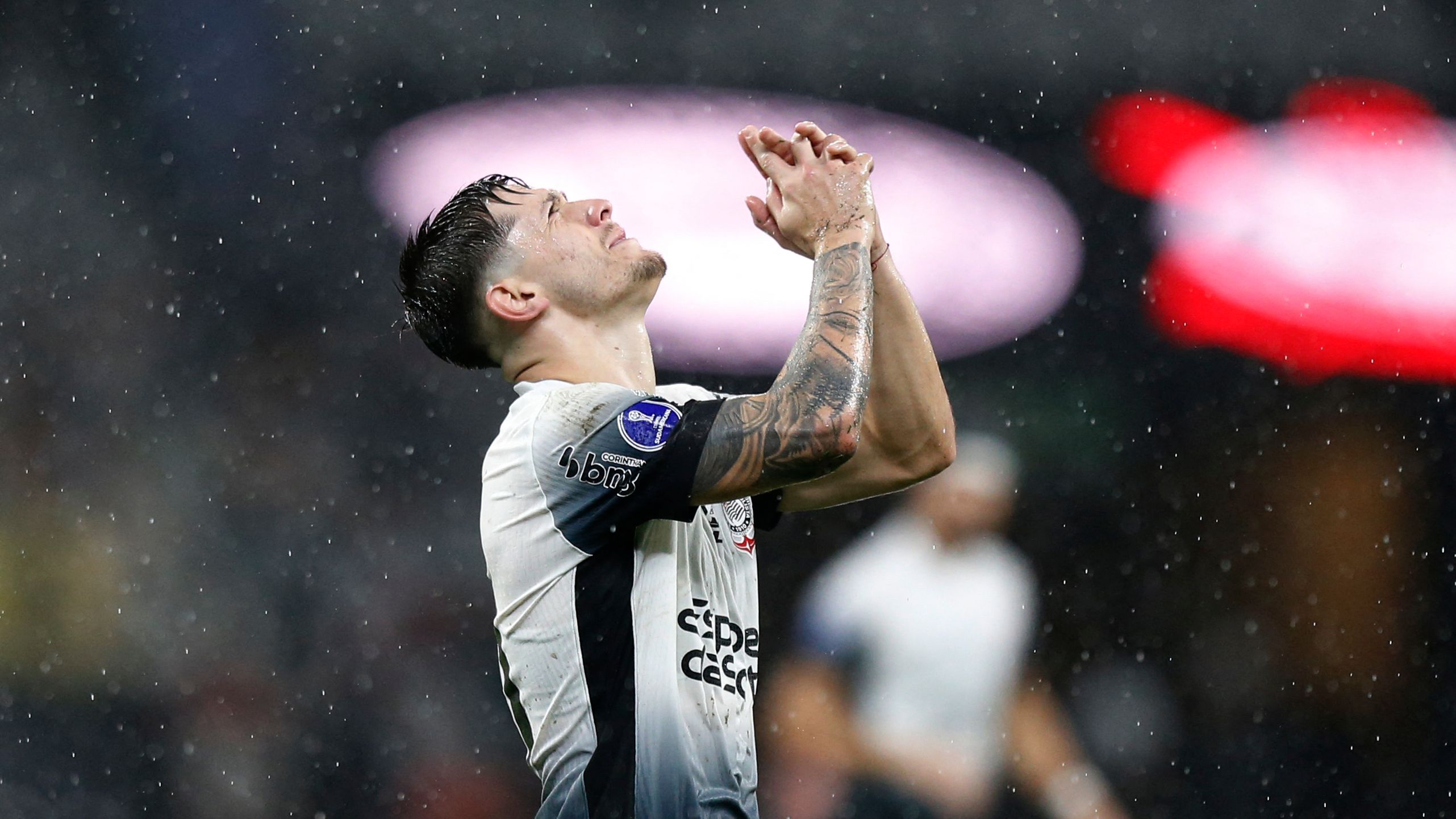 FBL-SUDAMERICANA-CORINTHIANS-RACING