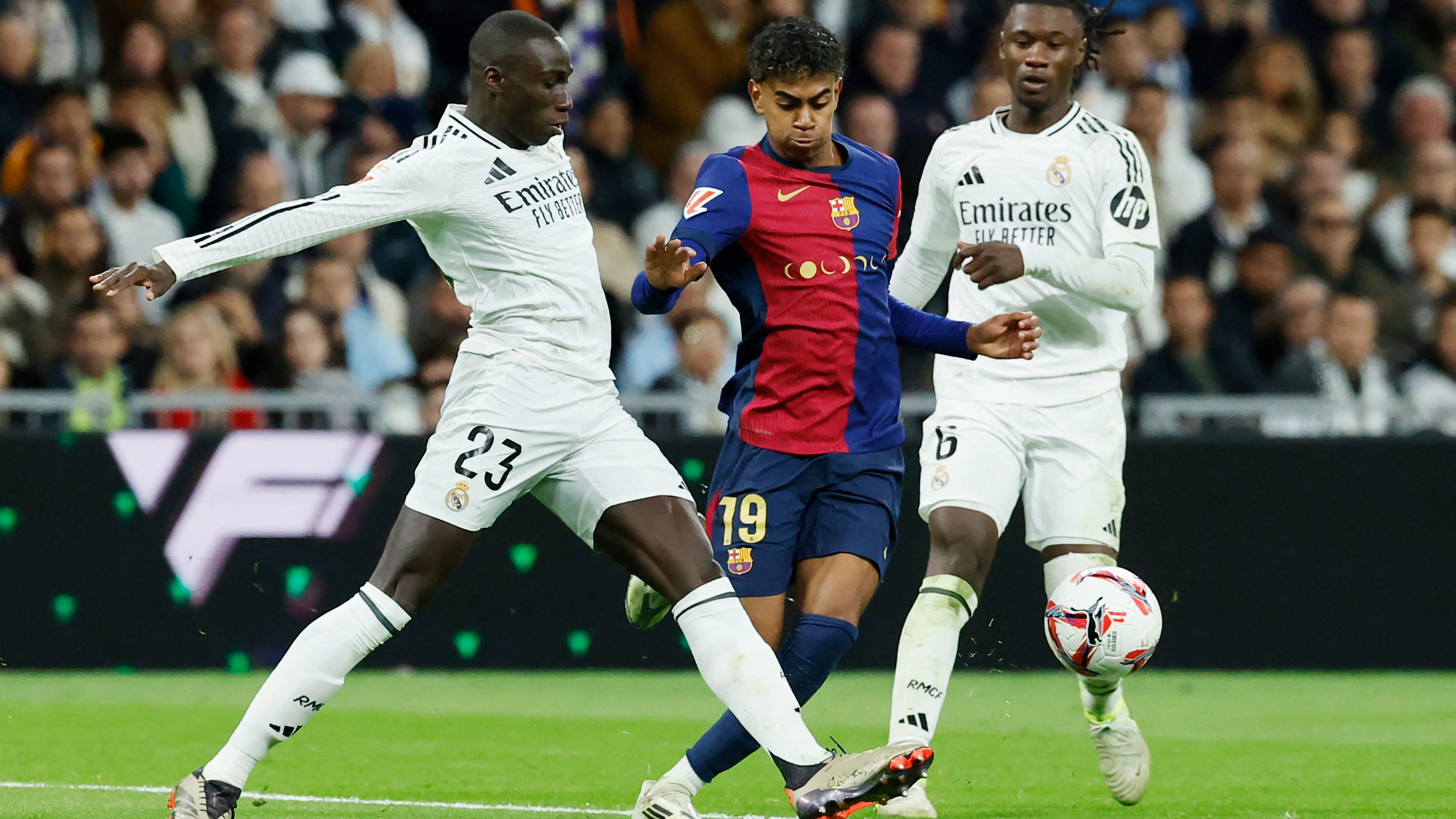 FBL-ESP-LIGA-REAL MADRID-BARCELONA