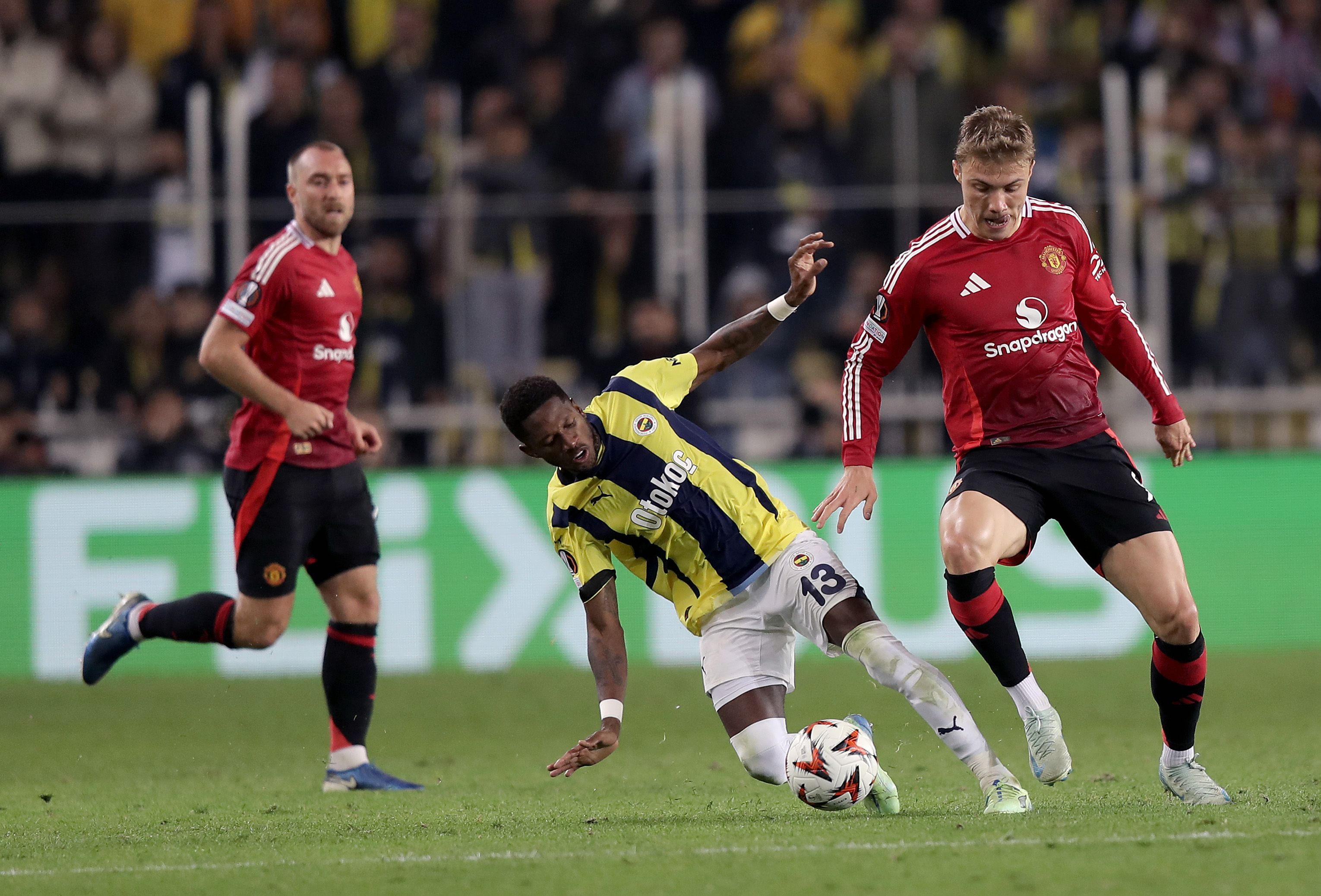 Fenerbahce SK v Manchester United - UEFA Europa League 2024/25 League Phase MD3