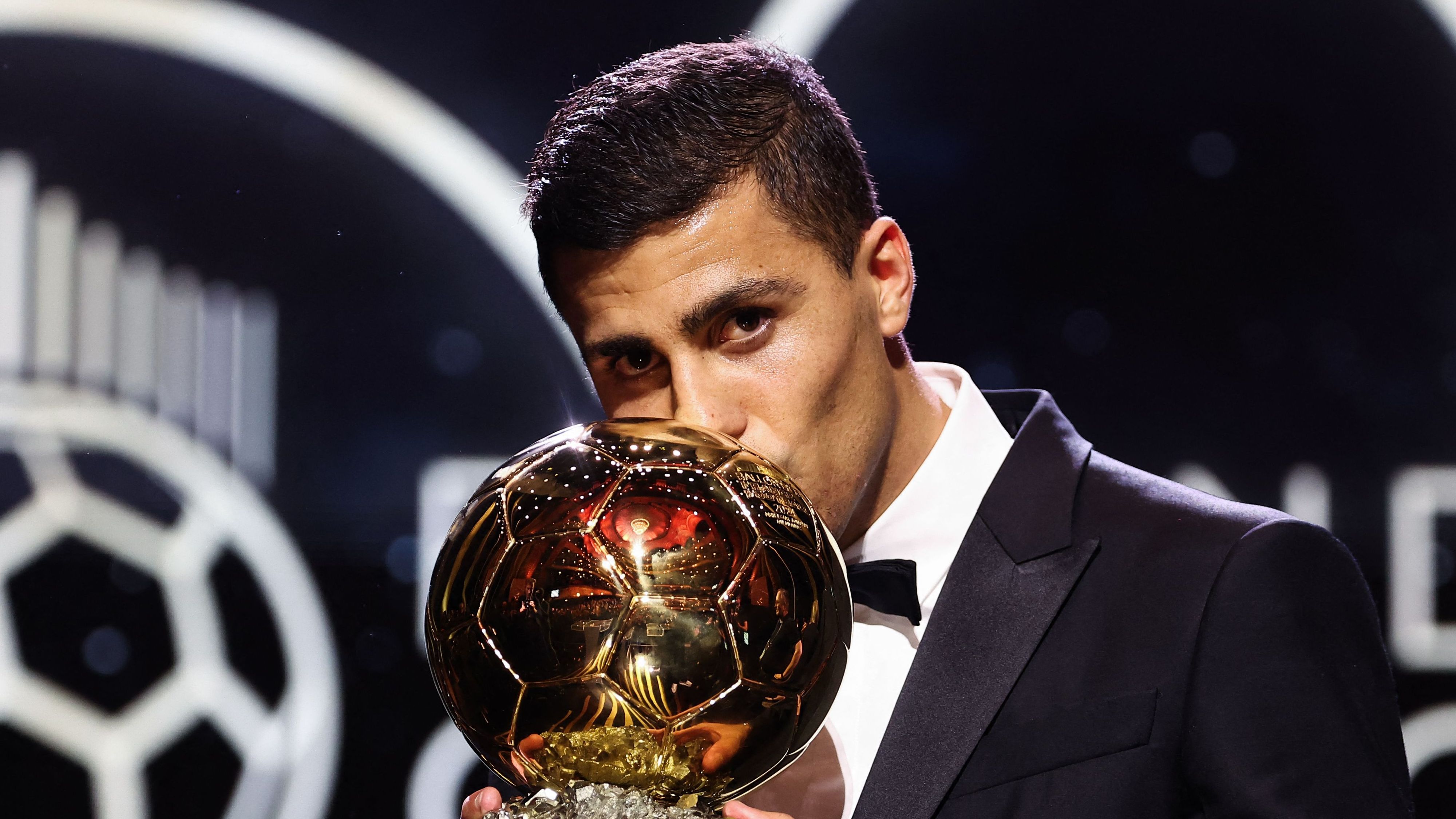 TOPSHOT-FBL-AWARD-BALLON D'OR-2024