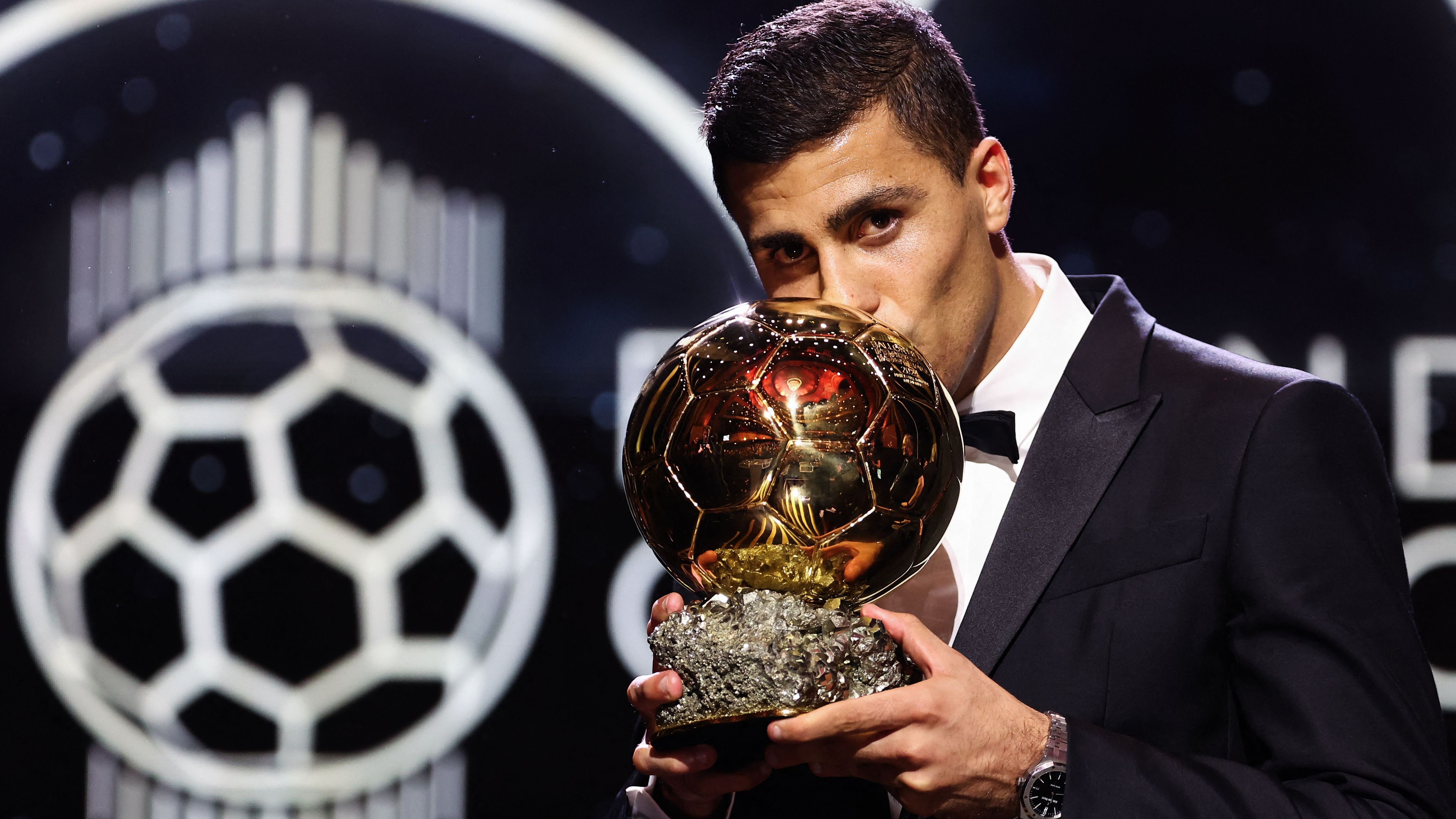 TOPSHOT-FBL-AWARD-BALLON D'OR-2024