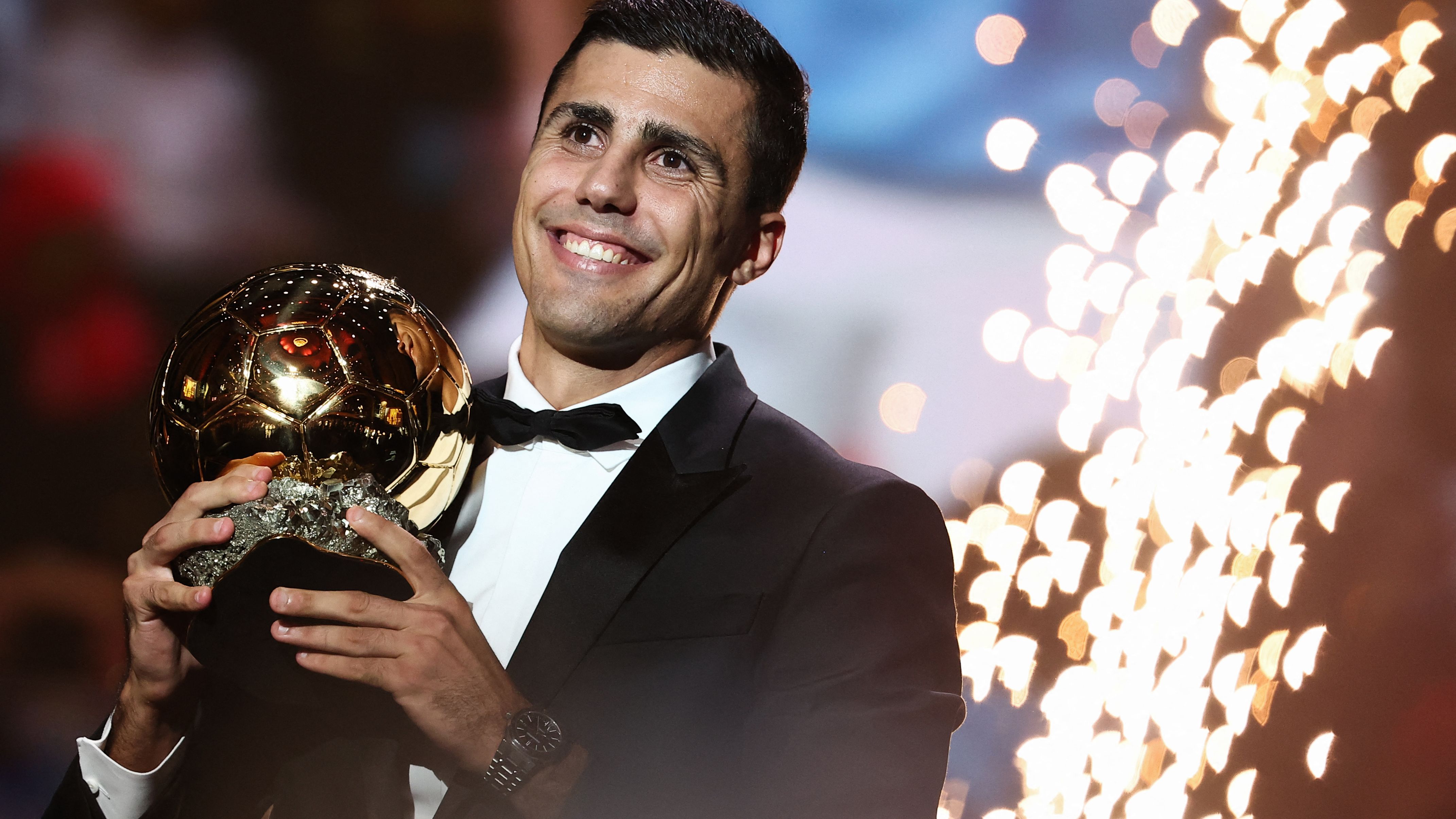 TOPSHOT-FBL-AWARD-BALLON D'OR-2024