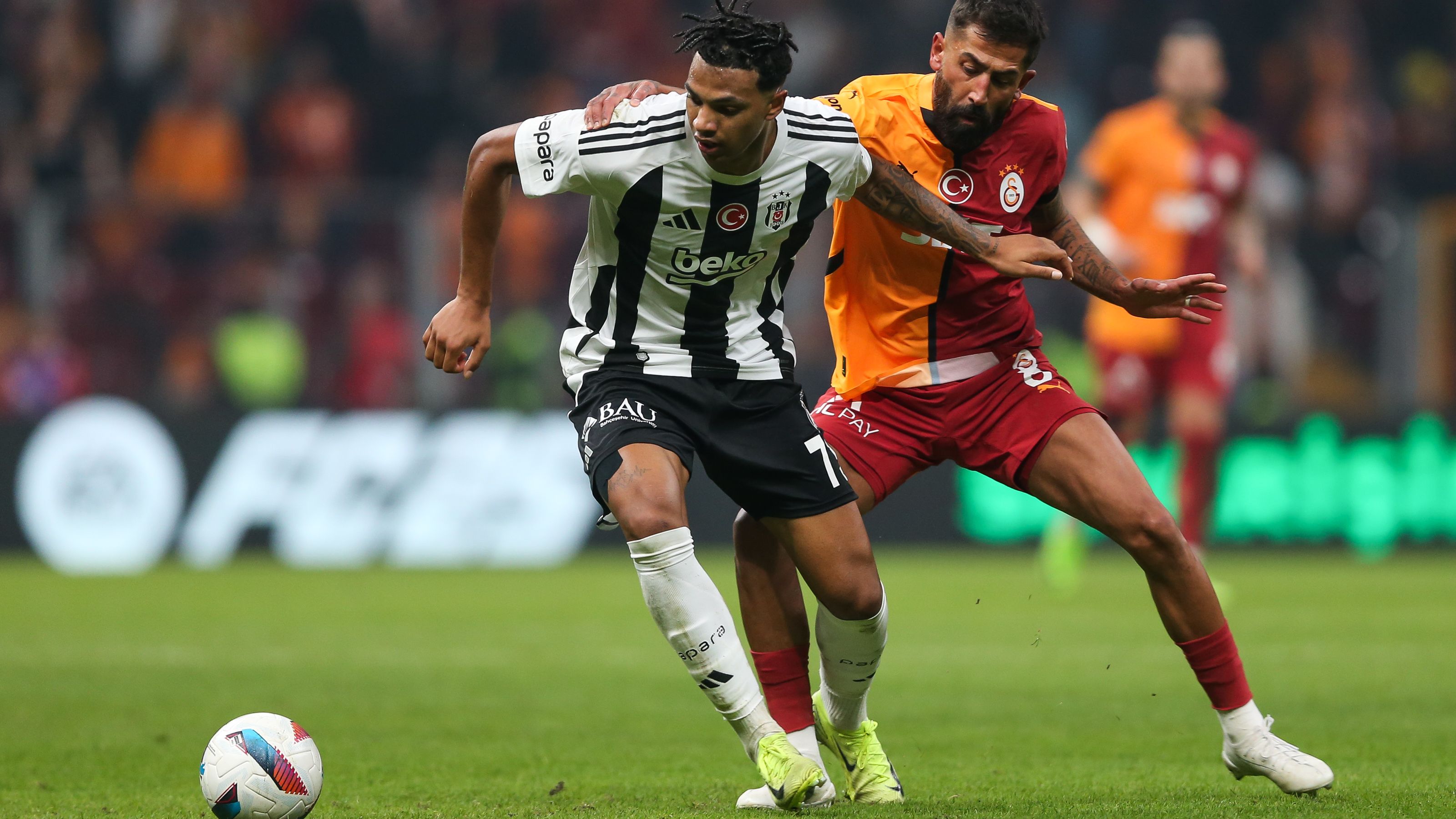 Galatasaray v Besiktas - Turkish Super League