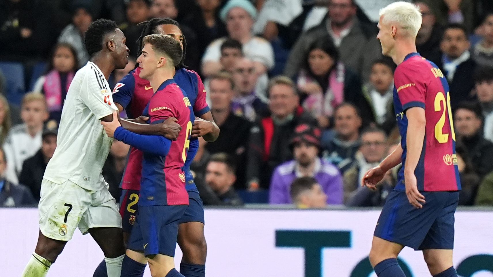 Real Madrid CF v FC Barcelona - La Liga EA Sports