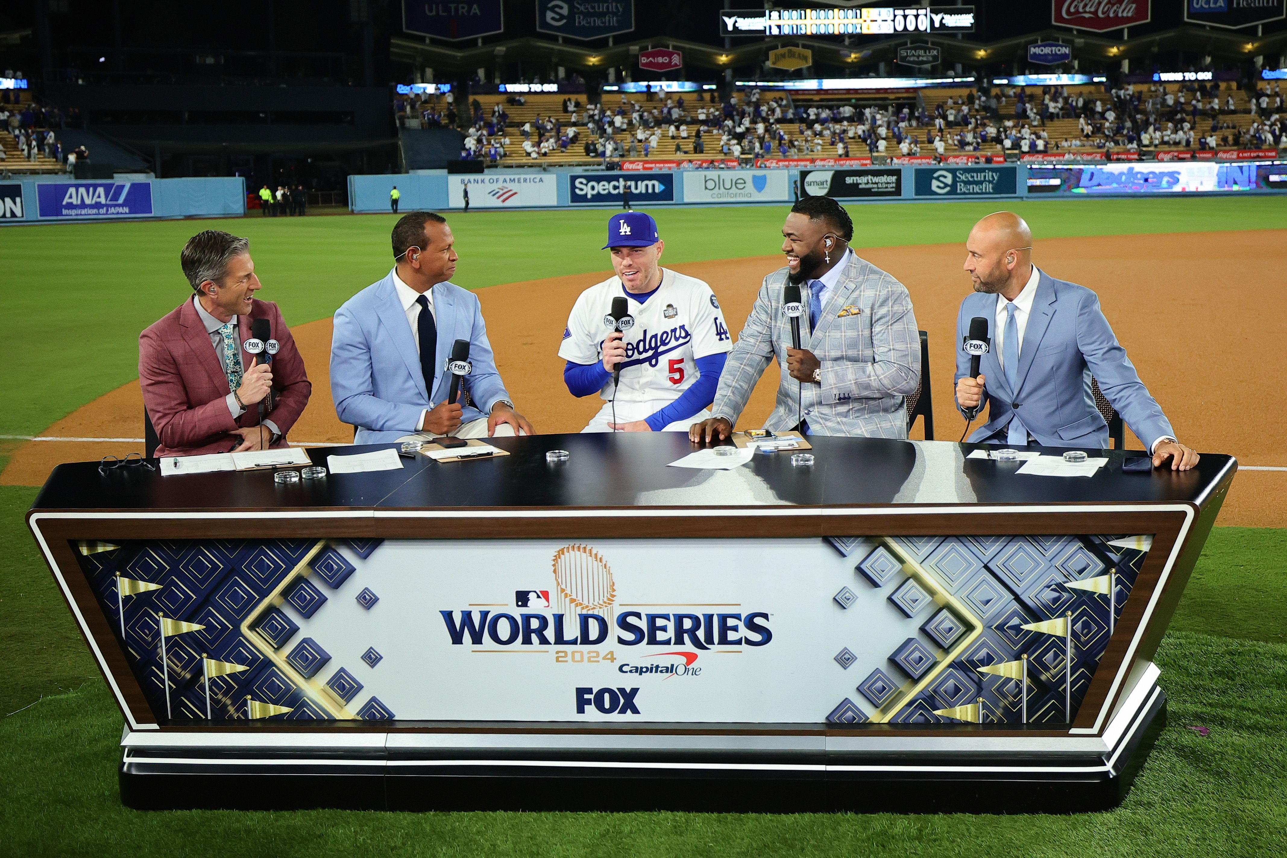 World Series - New York Yankees v Los Angeles Dodgers - Game 2