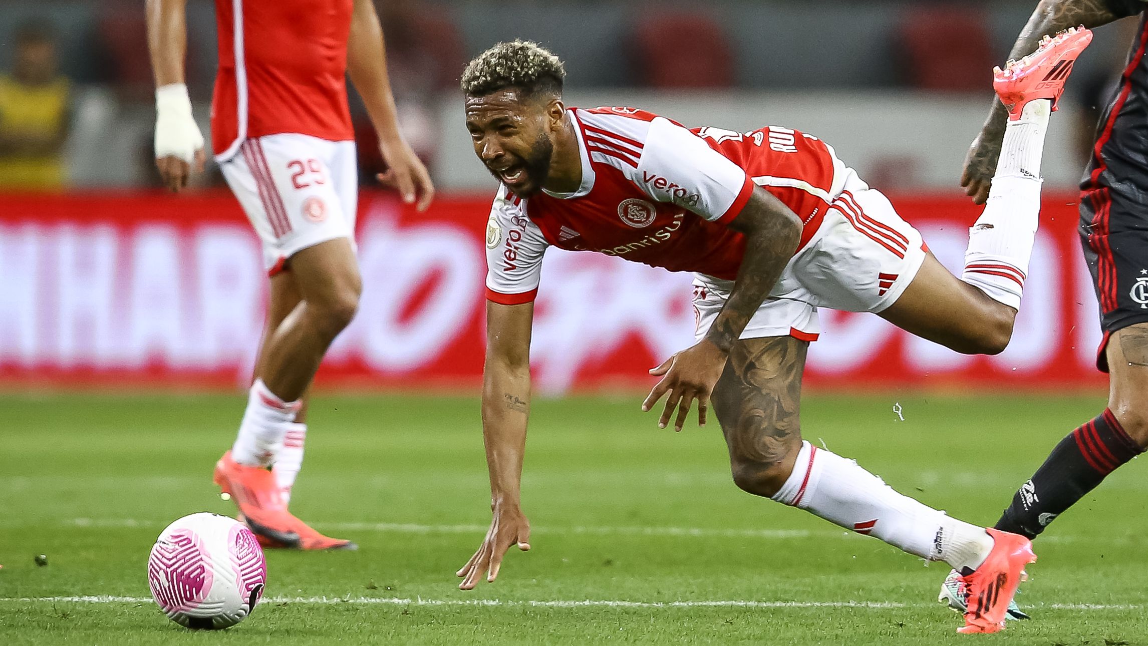 Internacional v Flamengo - Brasileirao 2024