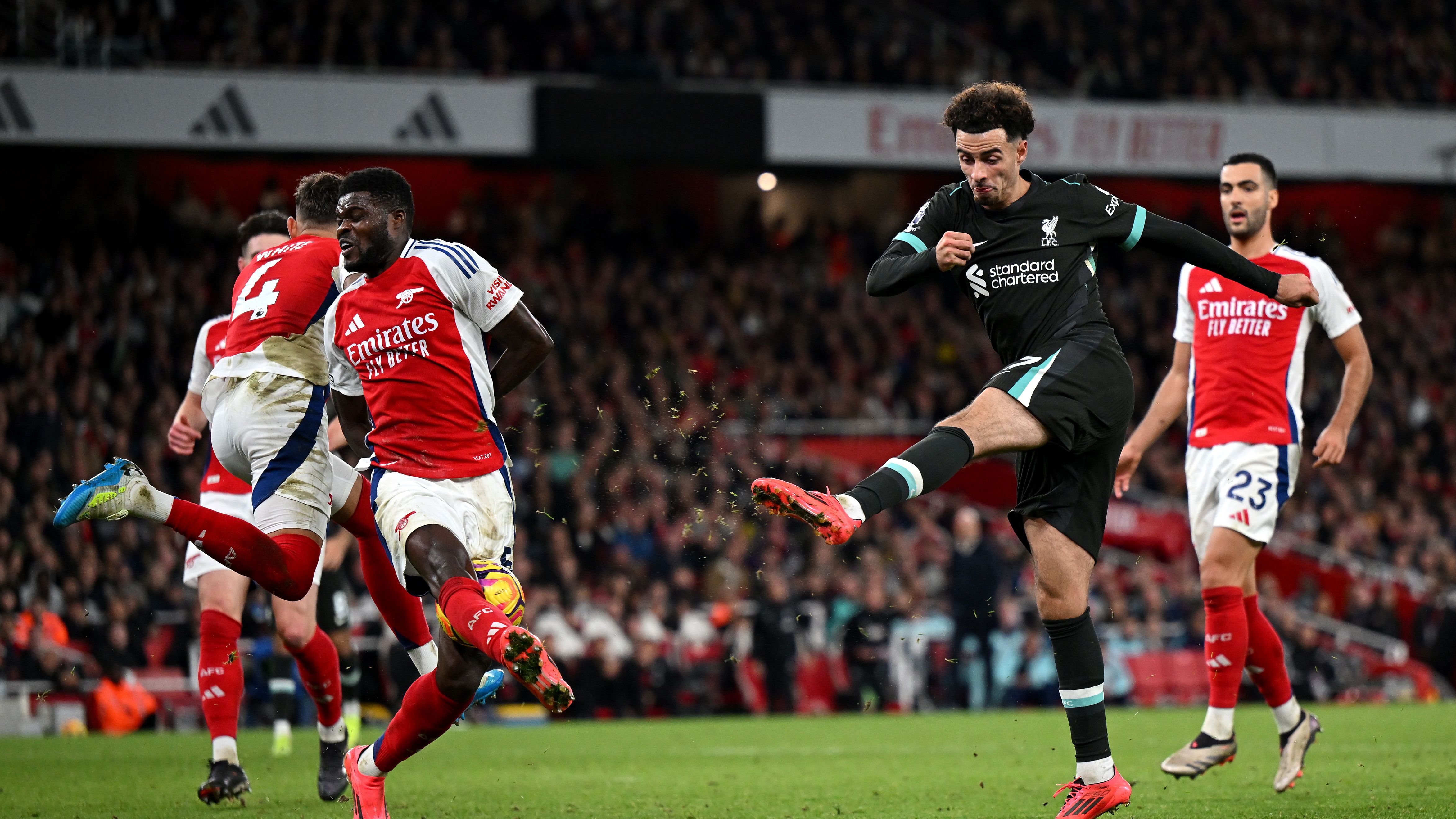 Arsenal FC v Liverpool FC - Premier League