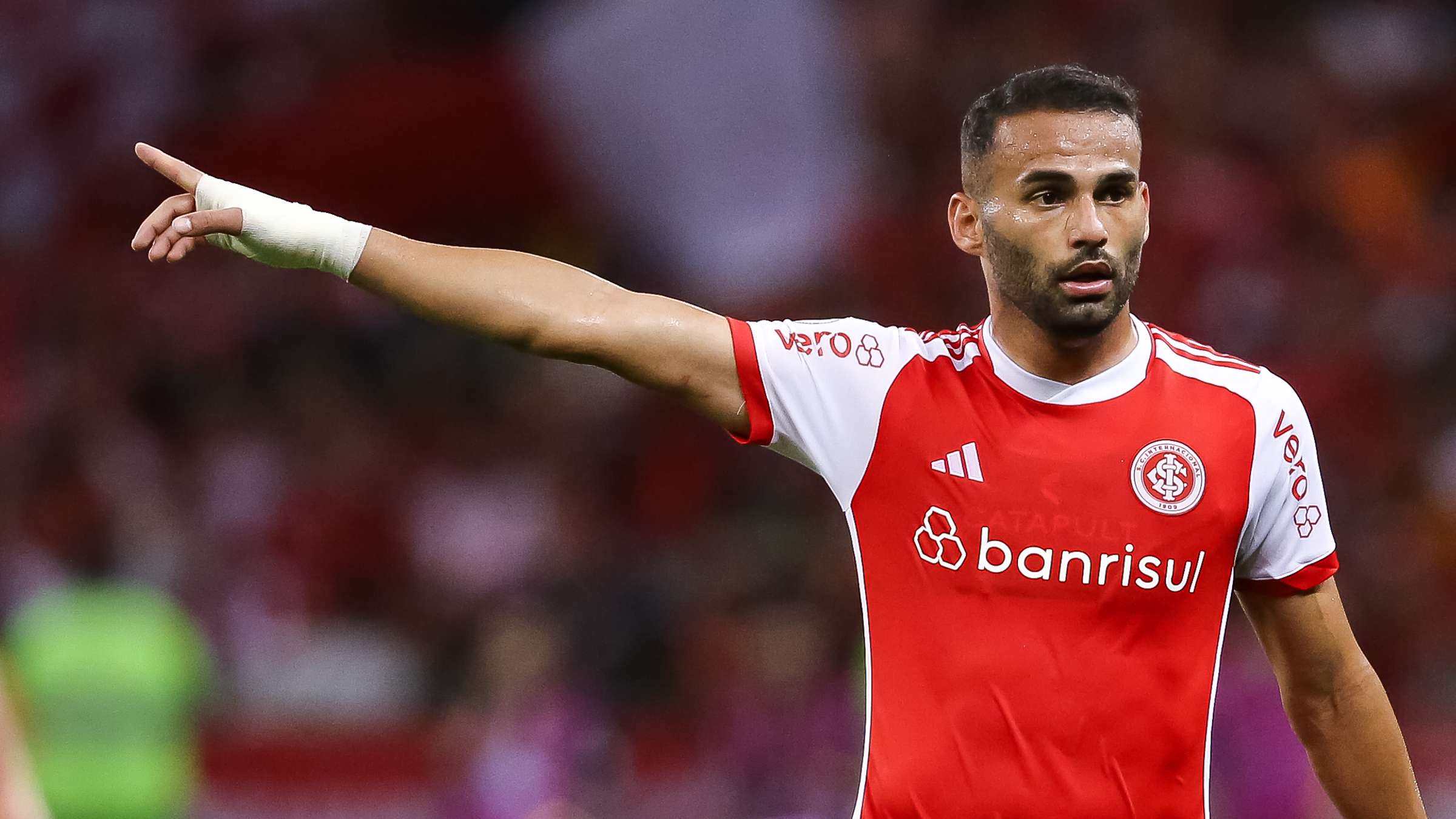 Internacional v Flamengo - Brasileirao 2024