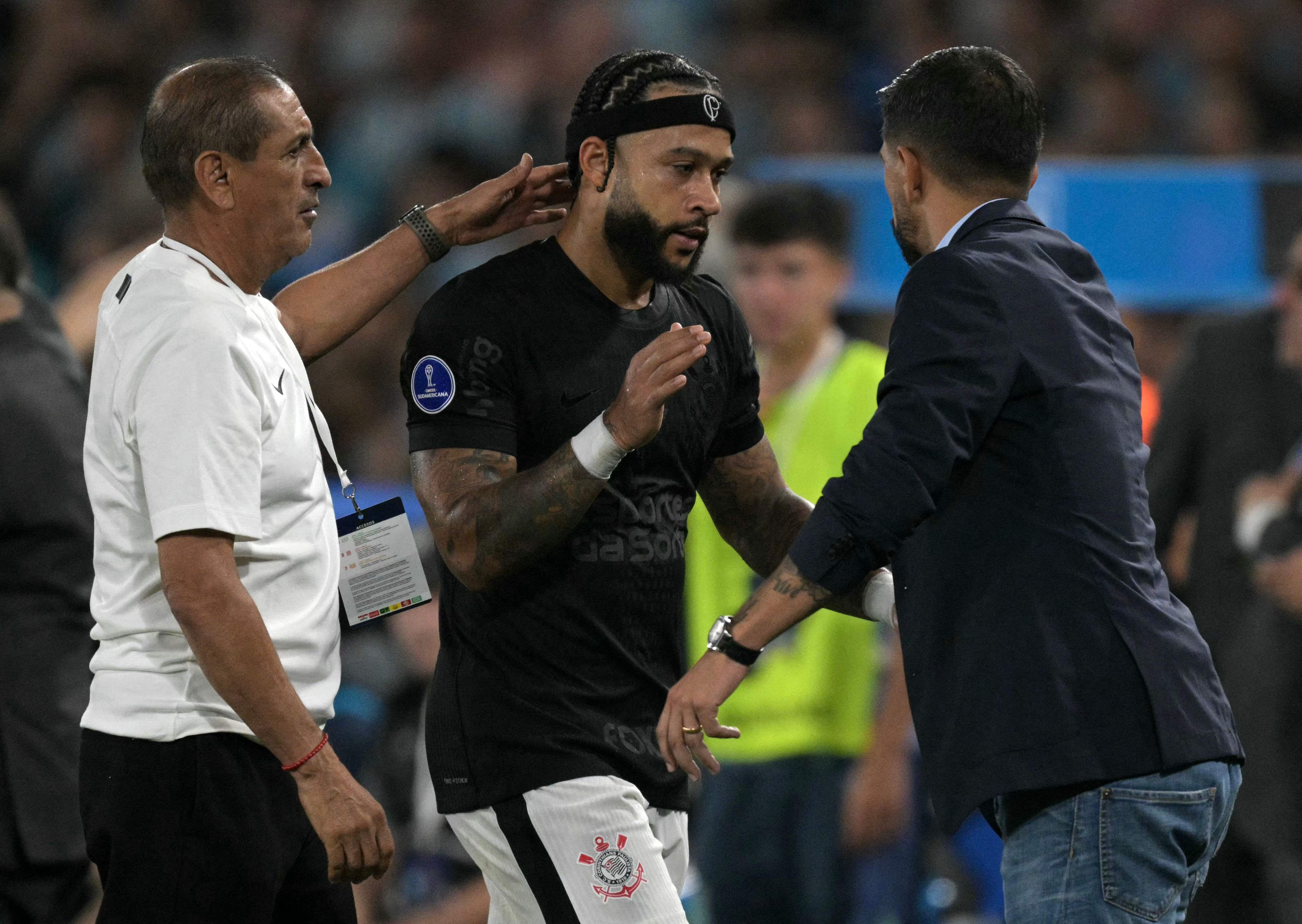 FBL-SUDAMERICANA-RACING-CORINTHIANS