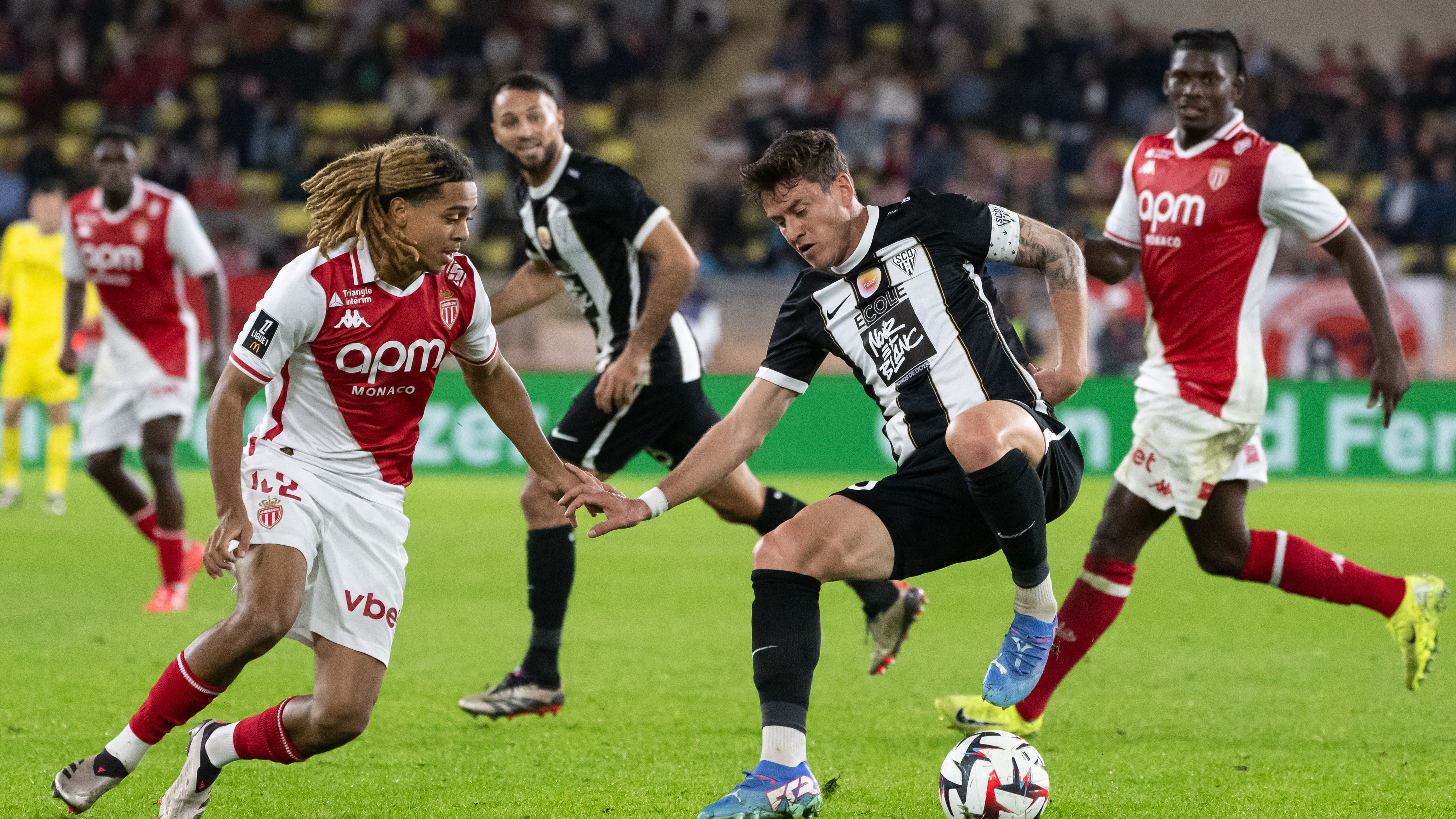 FBL-FRA-LIGUE1-MONACO-ANGERS