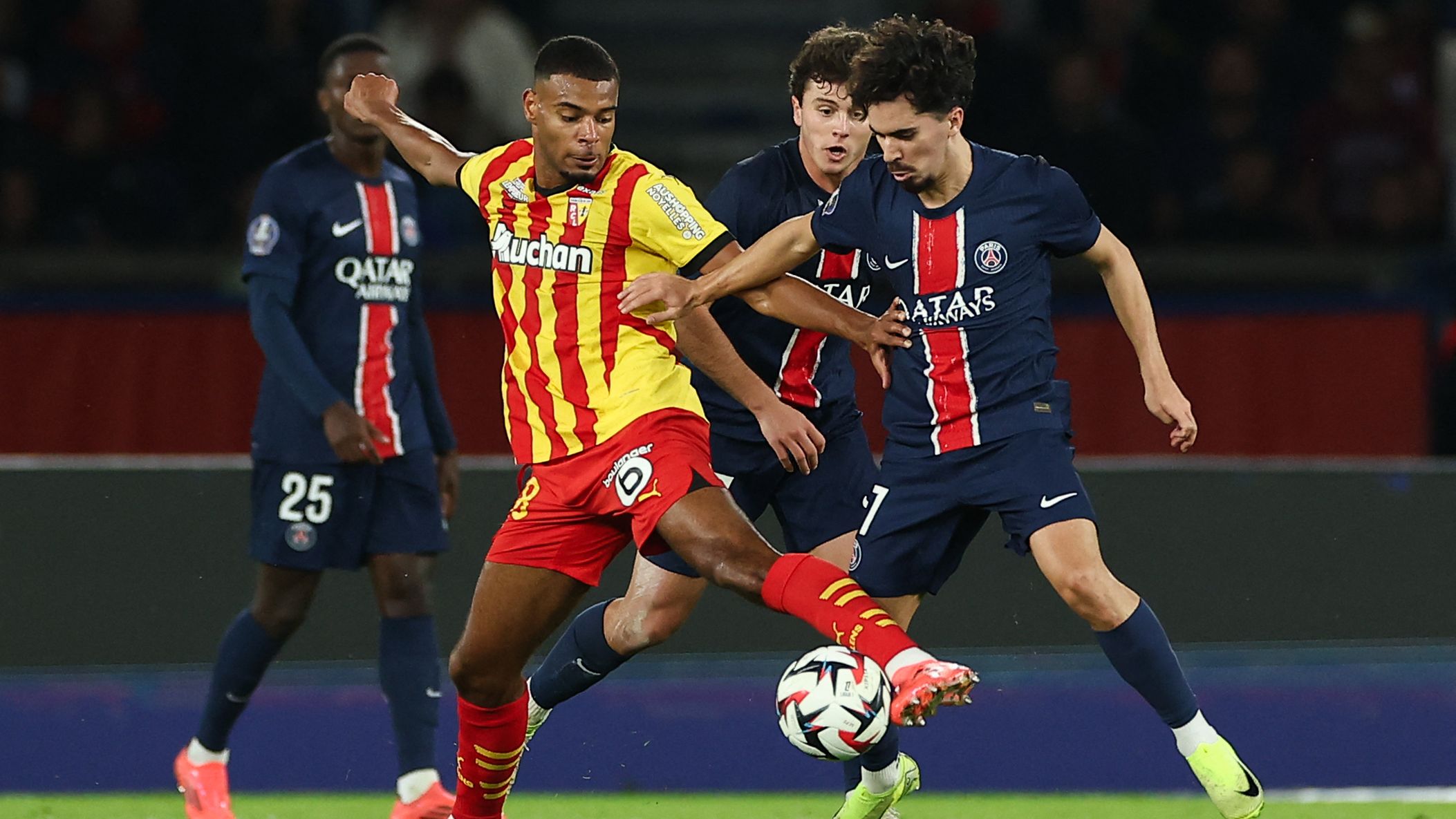 FBL-FRA-LIGUE1-PSG-LENS