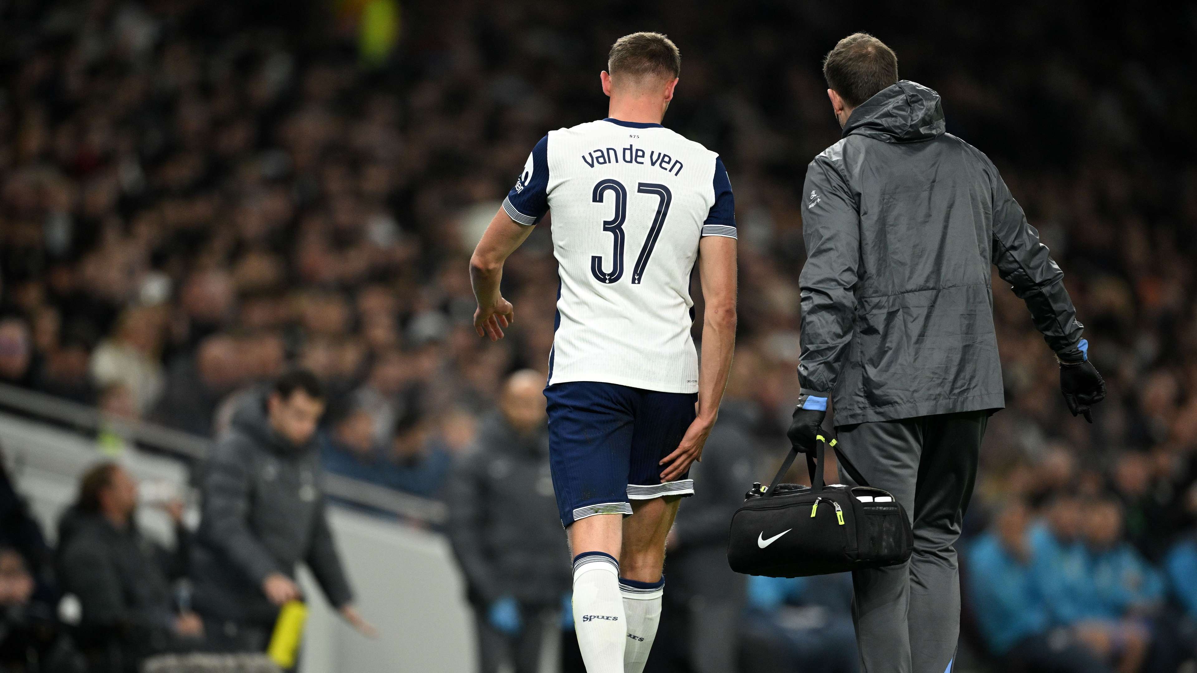 Tottenham Hotspur v Manchester City - Carabao Cup Fourth Round