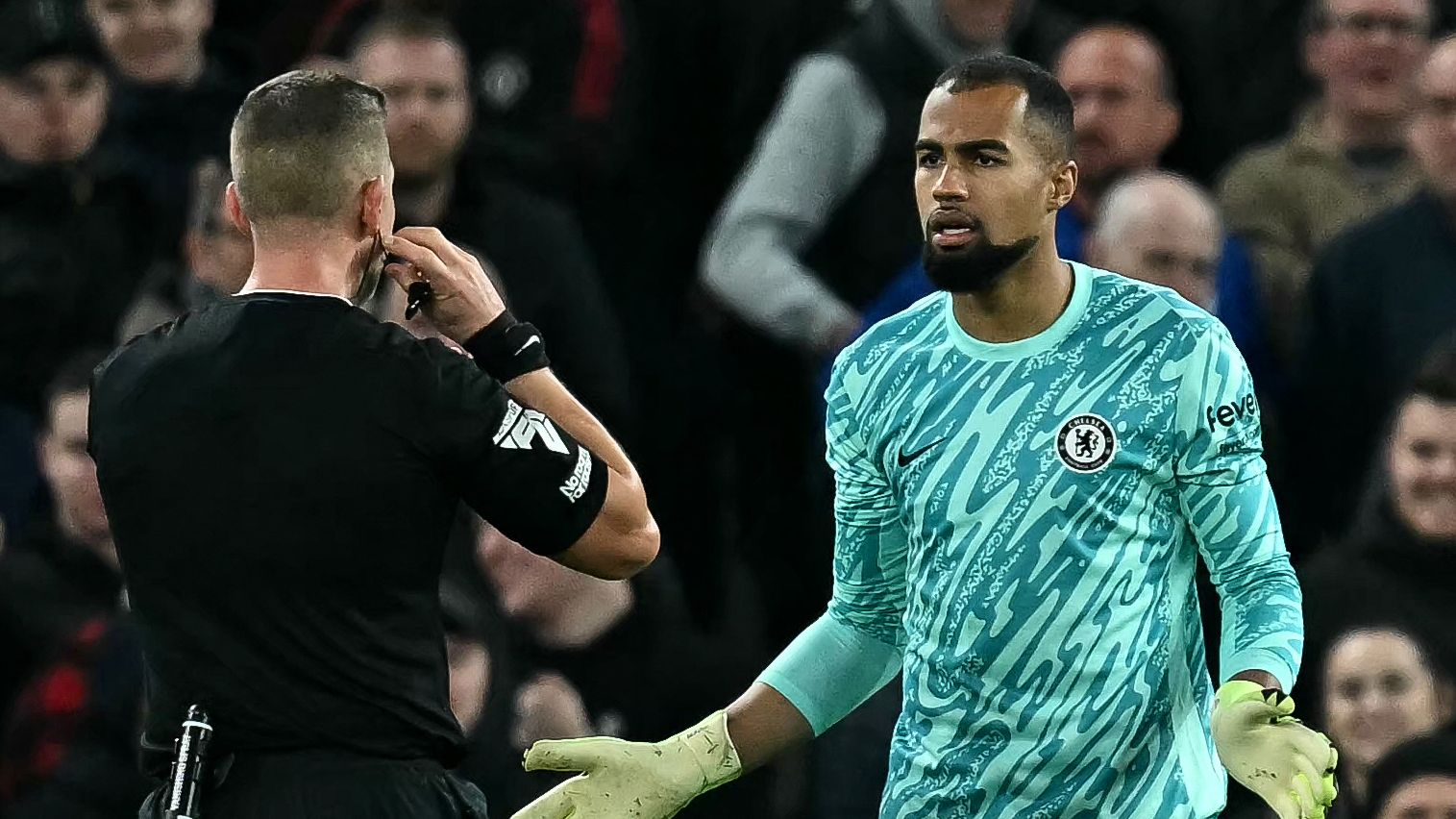 FBL-ENG-PR-MAN UTD-CHELSEA