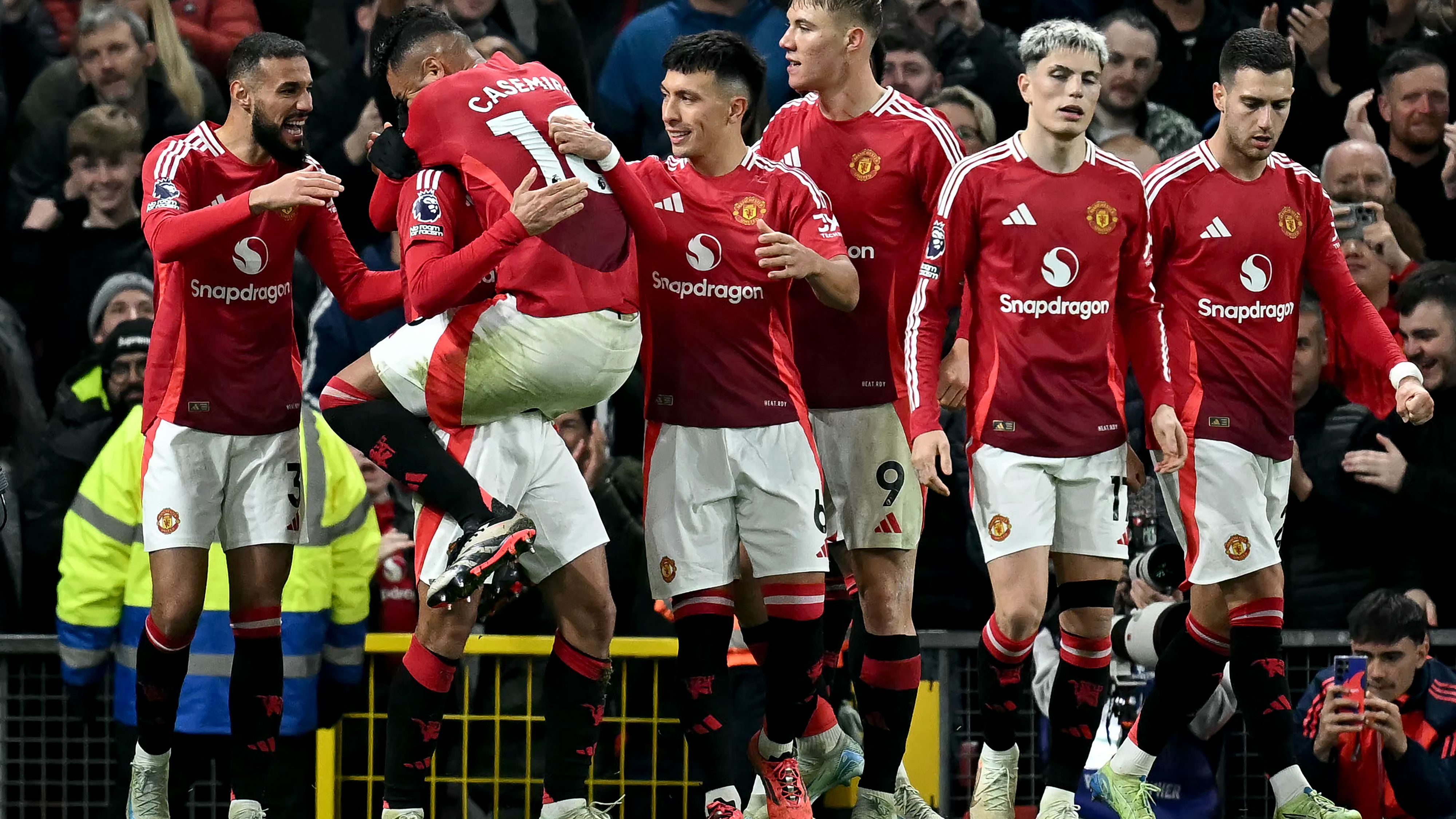 FBL-ENG-PR-MAN UTD-CHELSEA