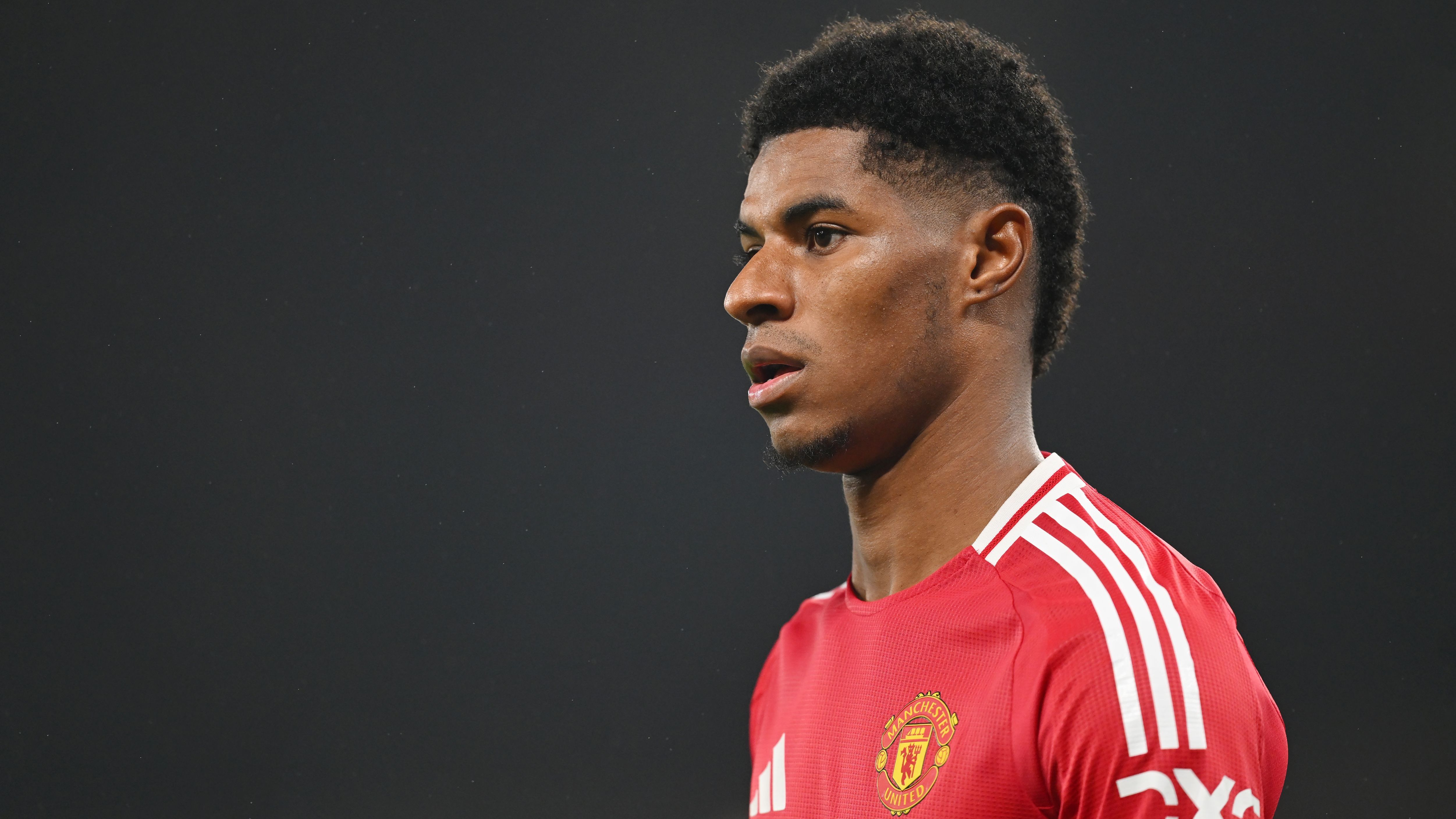 Manchester United v Leicester City - Carabao Cup Fourth Round