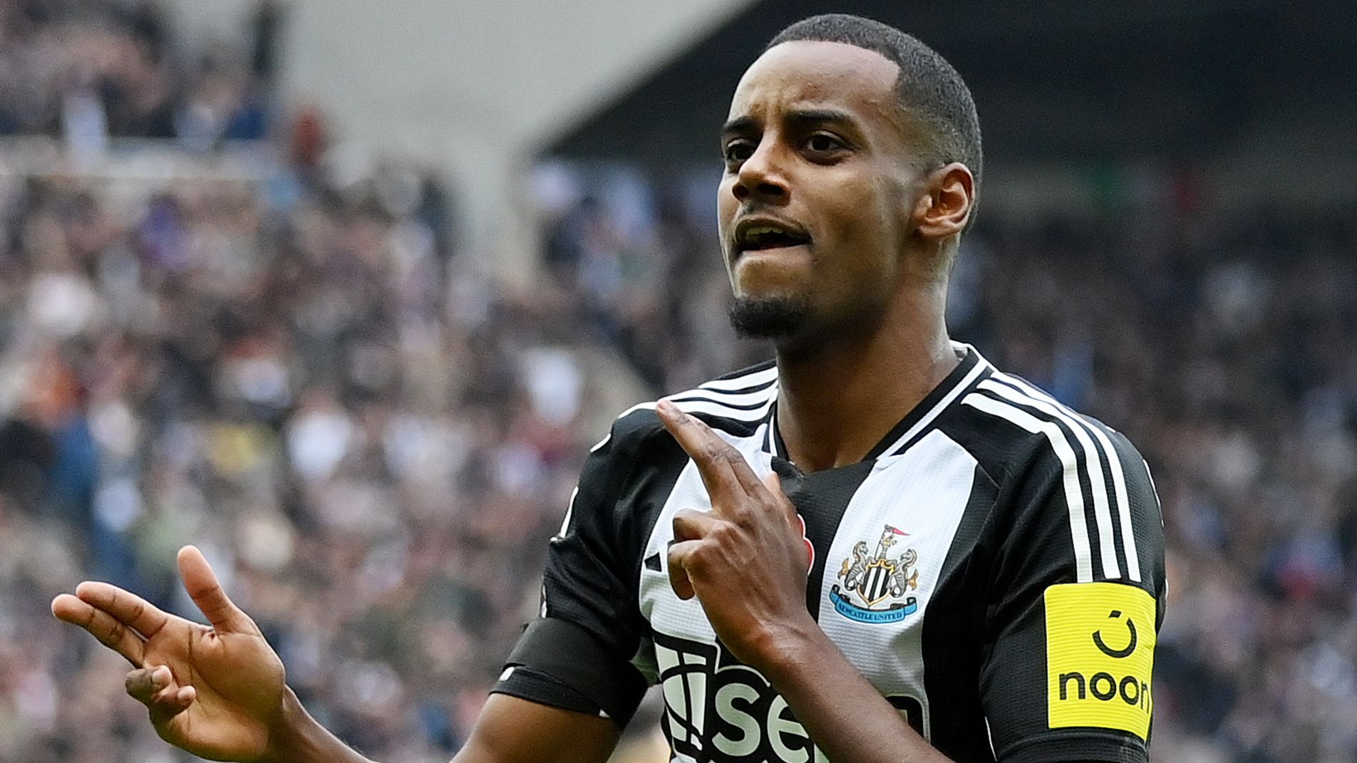 Newcastle United FC v Arsenal FC - Premier League