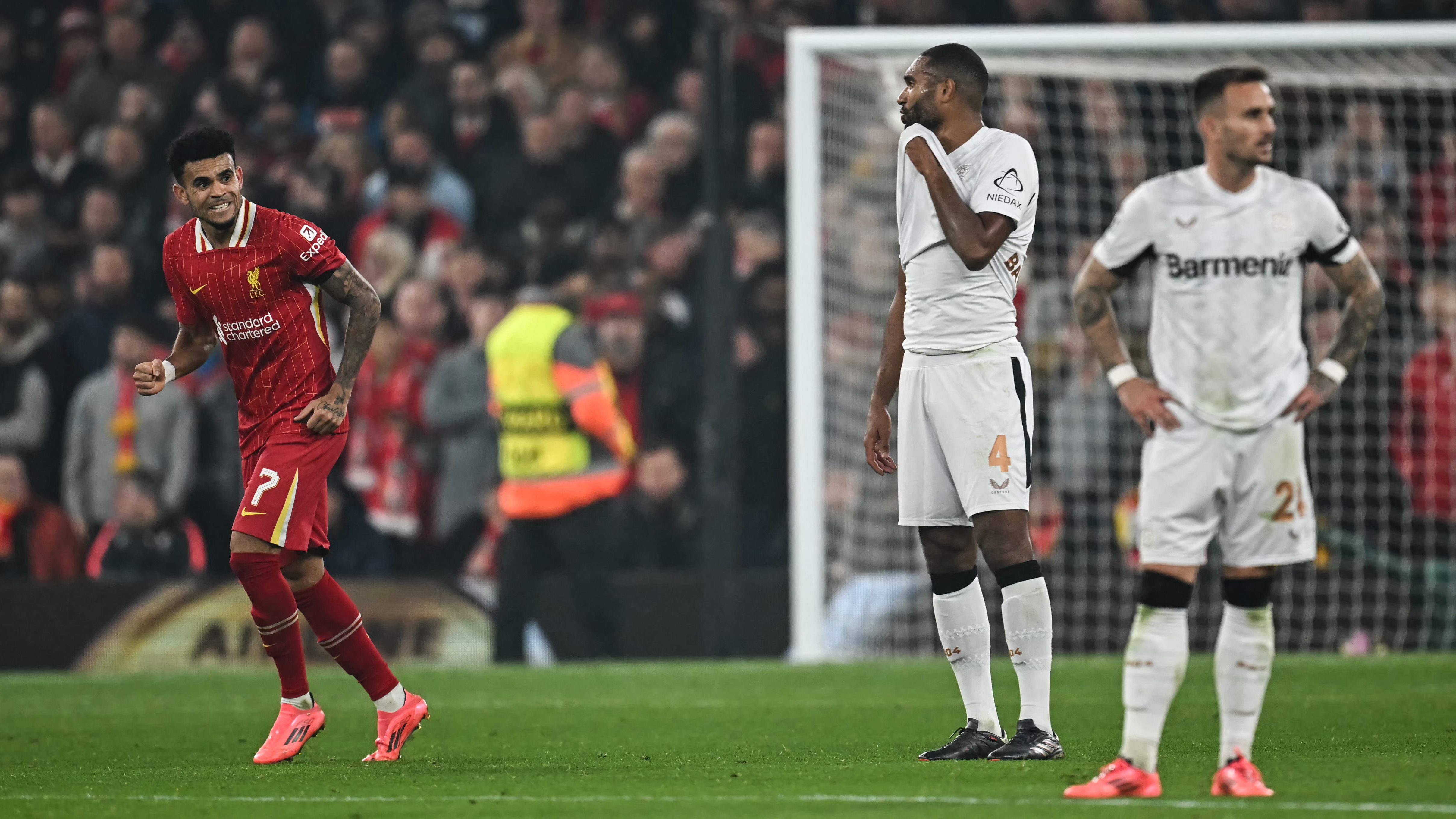 FBL-EUR-C1-LIVERPOOL-BAYER LEVERKUSEN