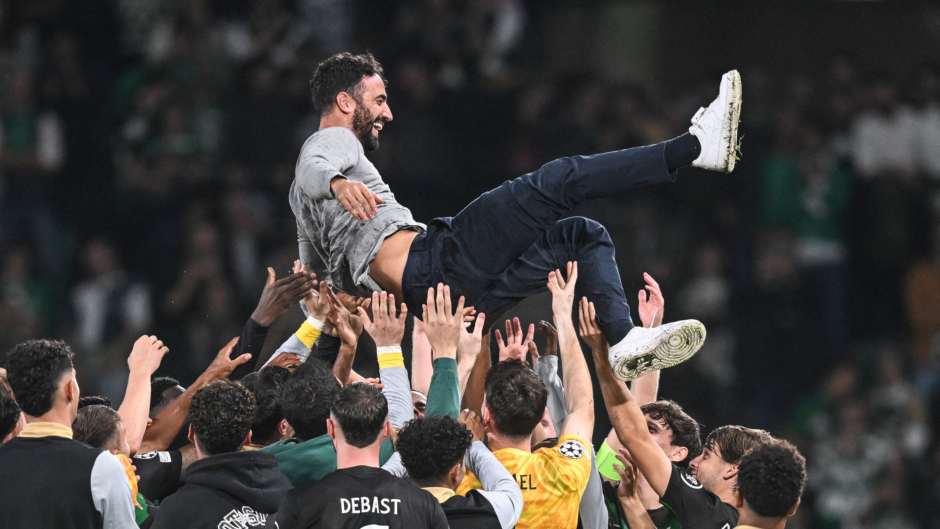 FBL-EUR-C1-SPORTING-MANCHESTER CITY