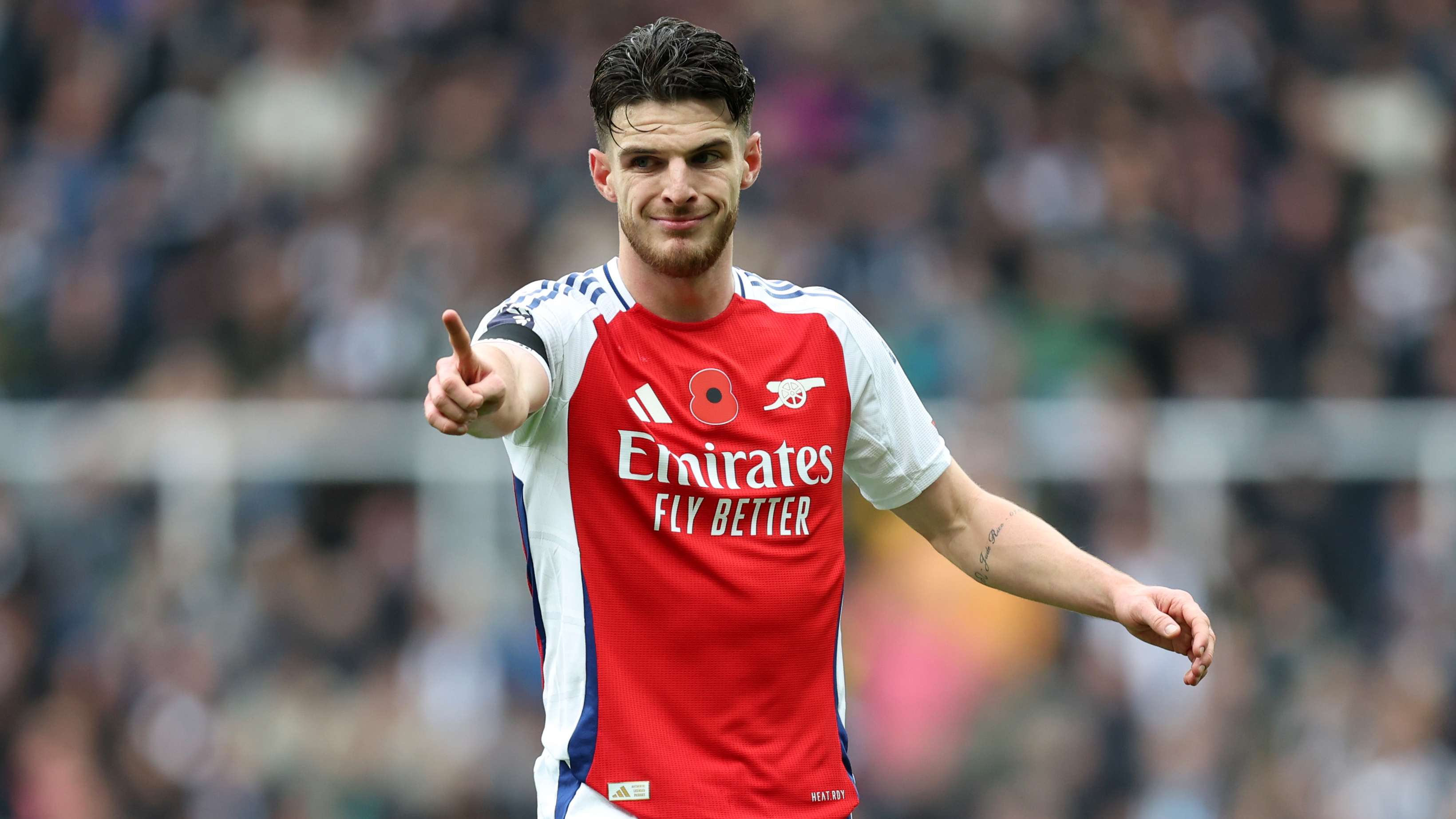 Declan Rice suffers broken toe! Arsenal sweating on midfielder's fitness ahead of huge Premier League clash against Chelsea with England star eager to play | Goal.com English Oman