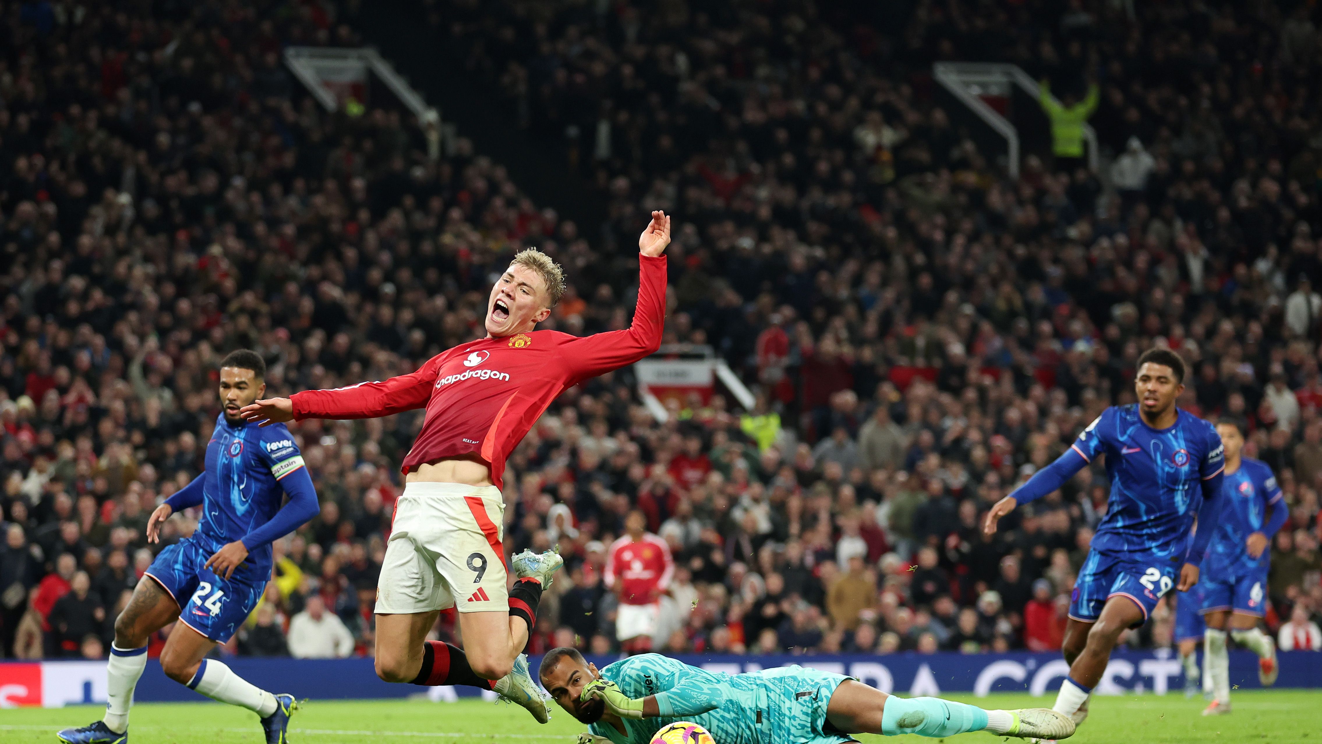 Manchester United FC v Chelsea FC - Premier League