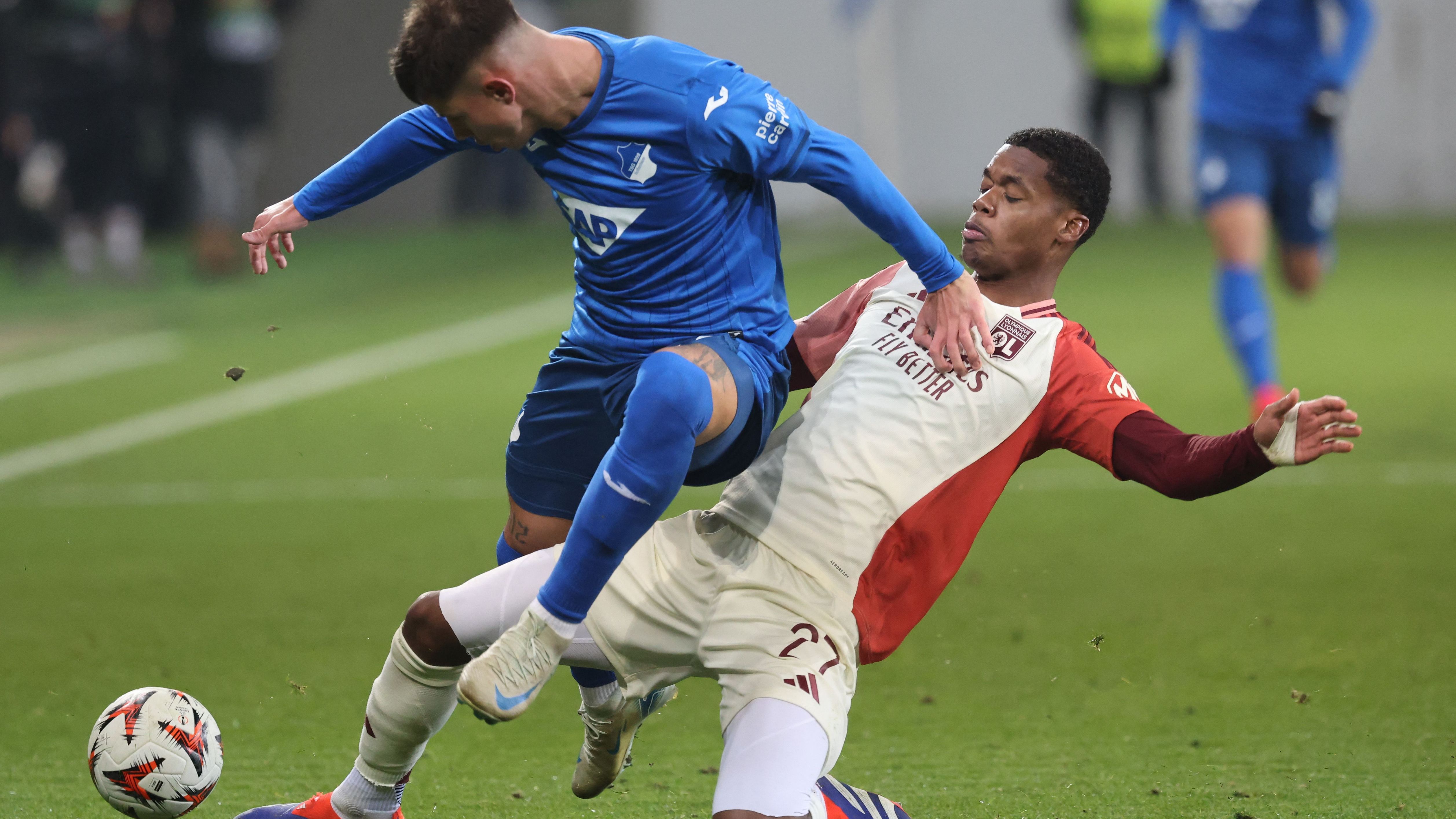 FBL-EUR-C3-HOFFENHEIM-LYON