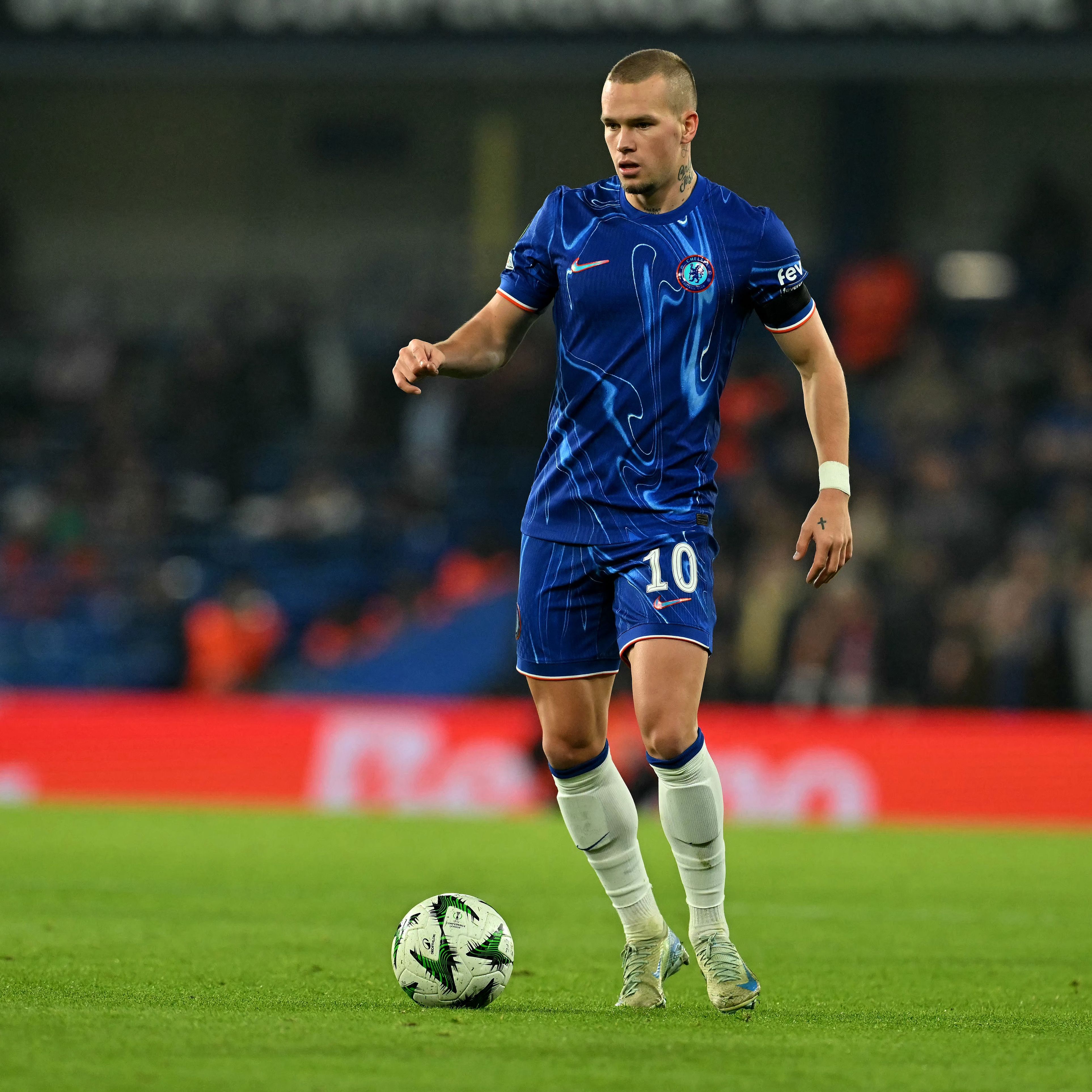 FBL-EUR-C4-CHELSEA-NOAH