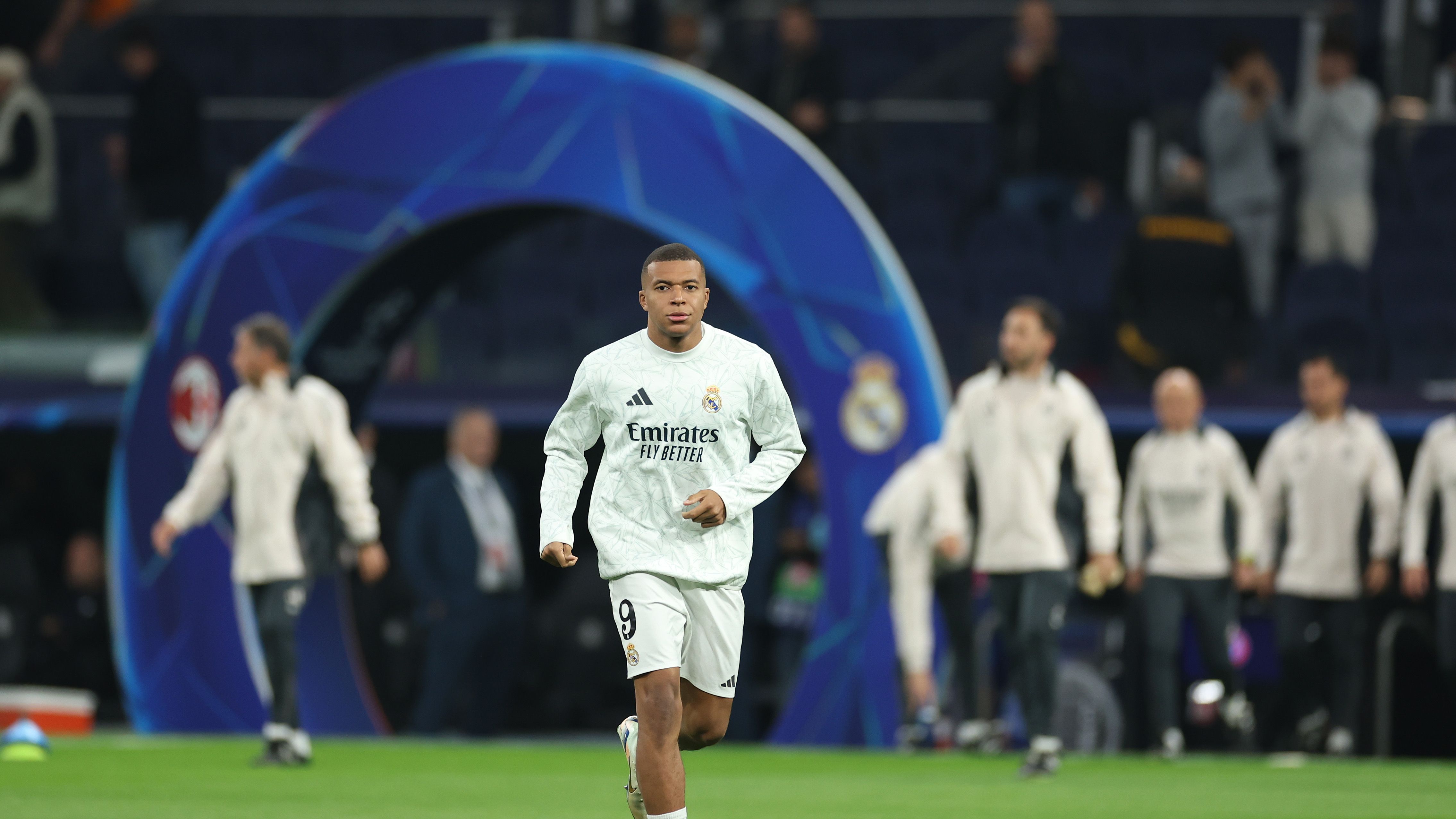 Real Madrid C.F. v AC Milan - UEFA Champions League 2024/25 League Phase MD4