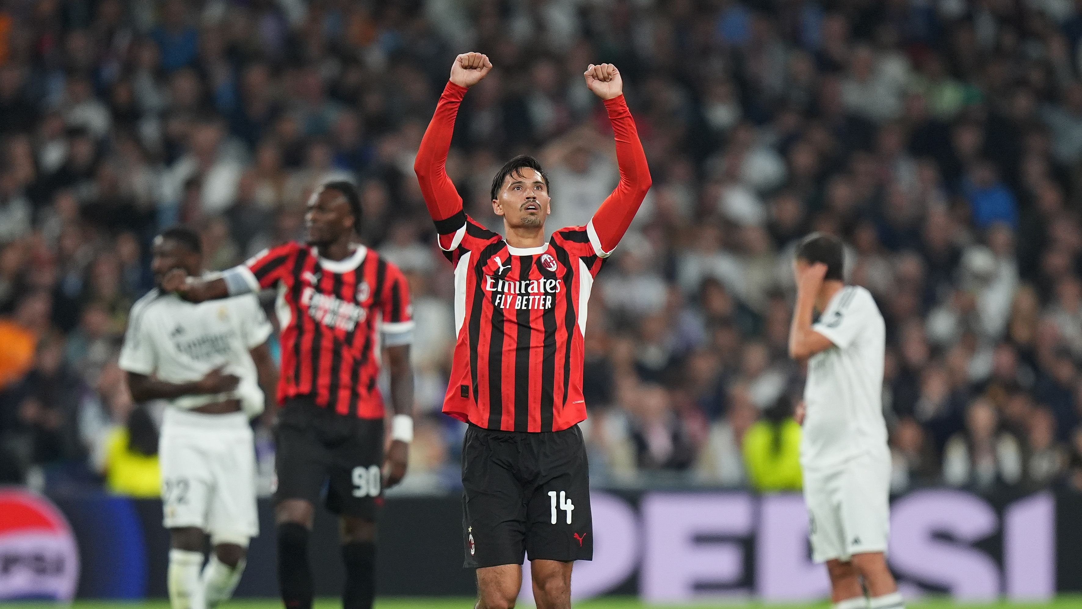 “Akan Jadi Kelas Dunia!” – Legenda Belanda Frank Rijkaard Puji Bintang AC Milan Tijjani Reijnders