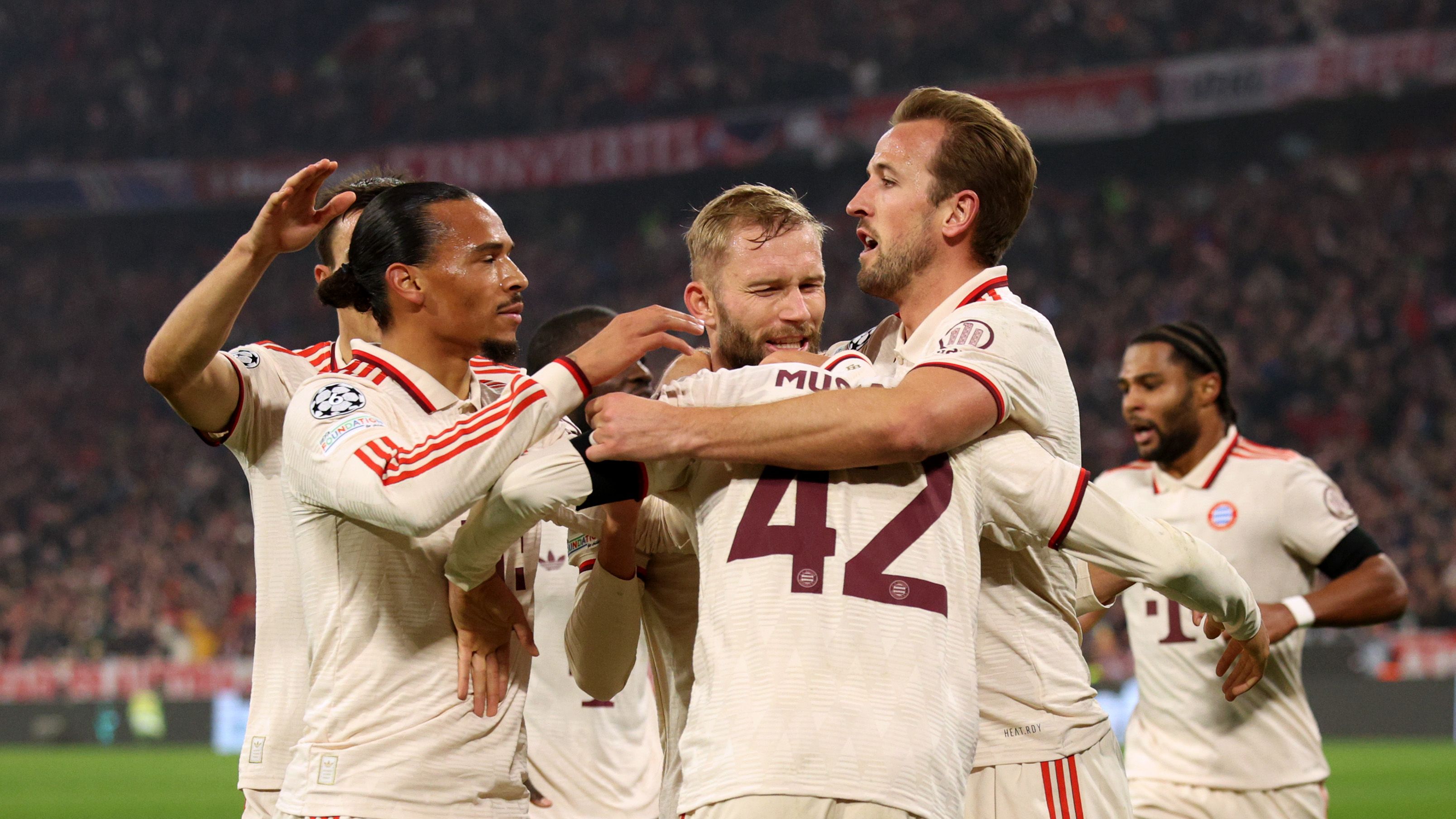 FC Bayern München v SL Benfica - UEFA Champions League 2024/25 League Phase MD4