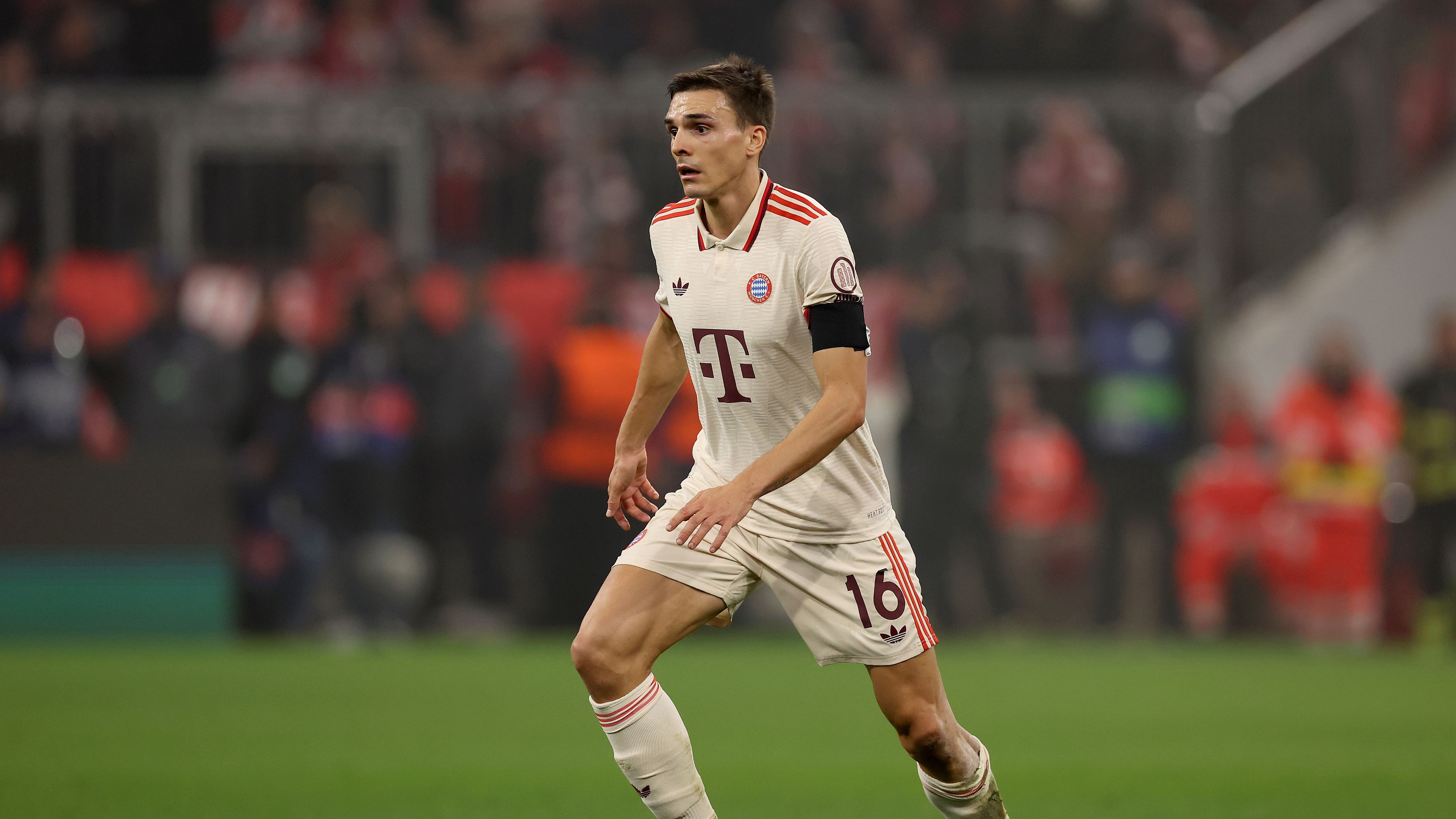 FC Bayern München v SL Benfica - UEFA Champions League 2024/25 League Phase MD4