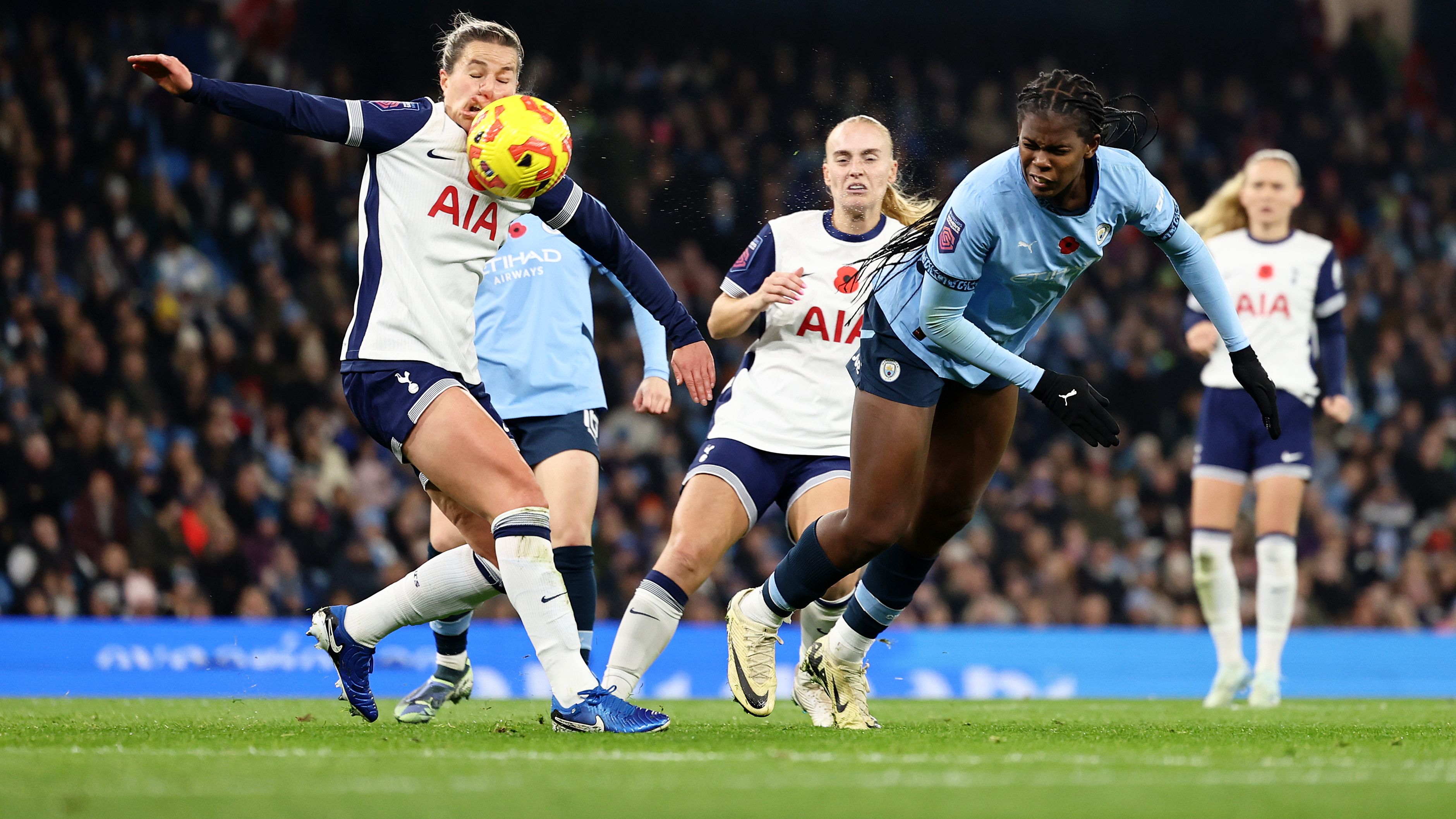 Manchester City v Tottenham Hotspur - Barclays Women's Super League