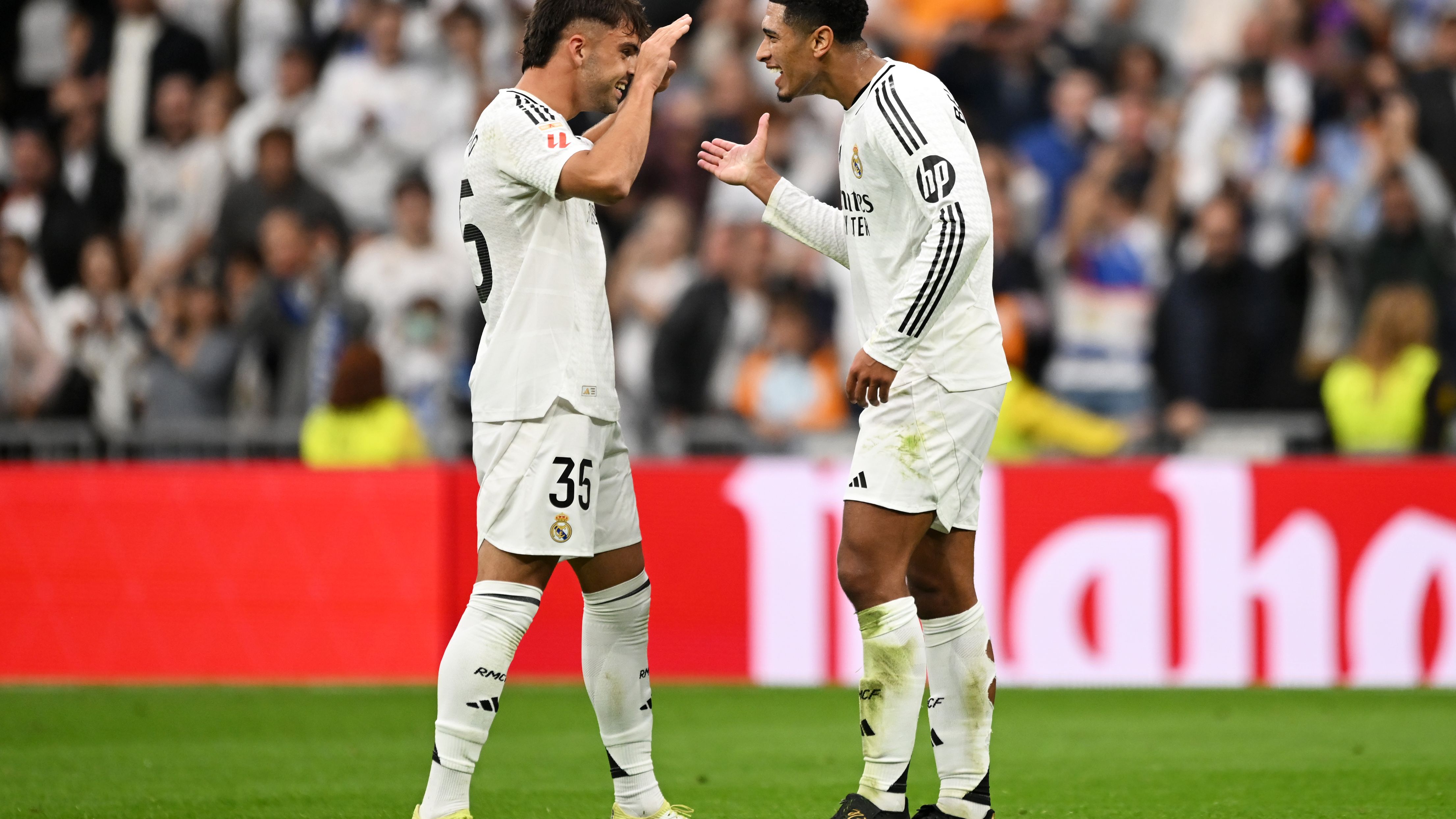 Real Madrid CF v CA Osasuna - La Liga EA Sports