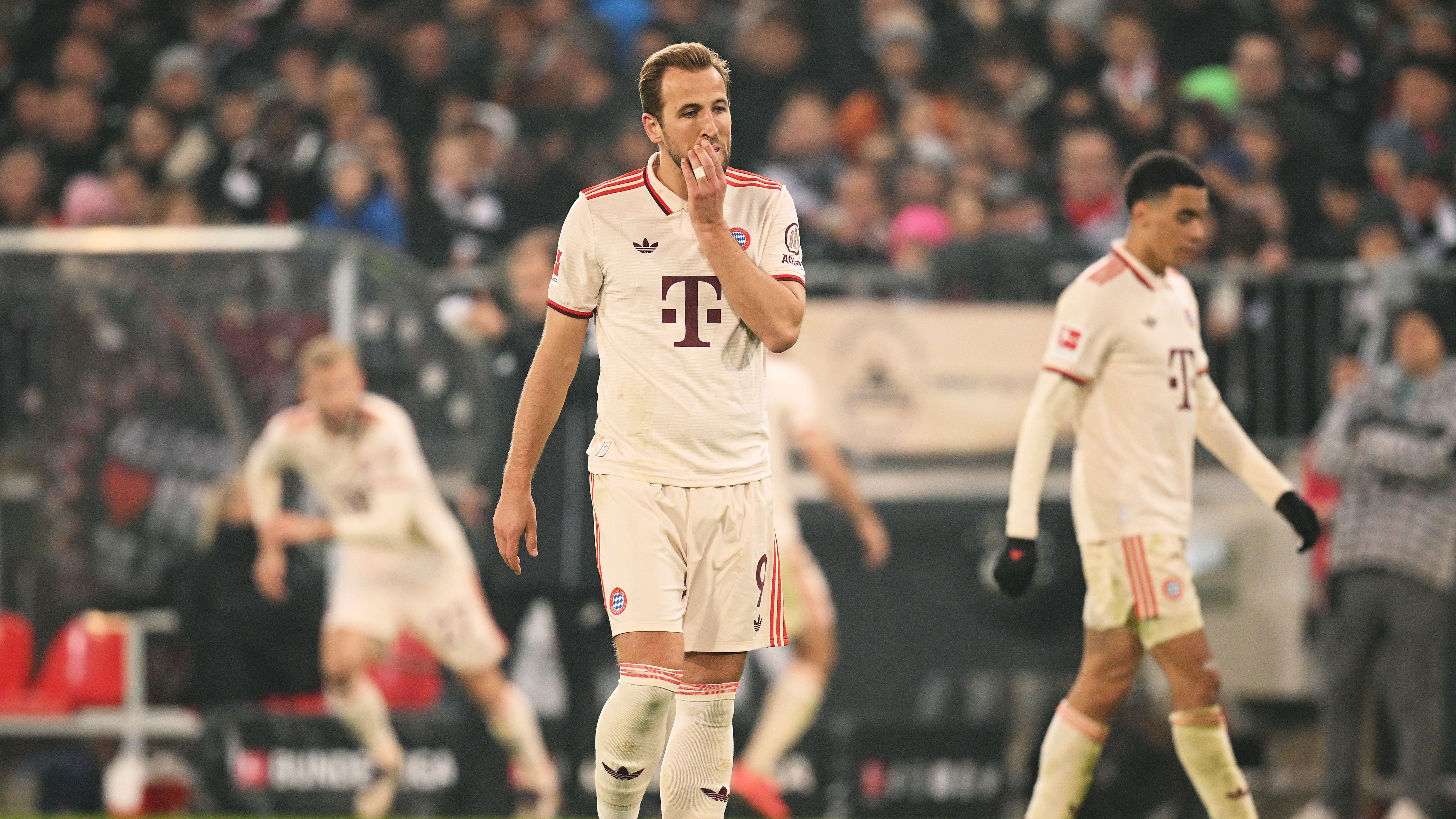 FC St. Pauli 1910 v FC Bayern München - Bundesliga