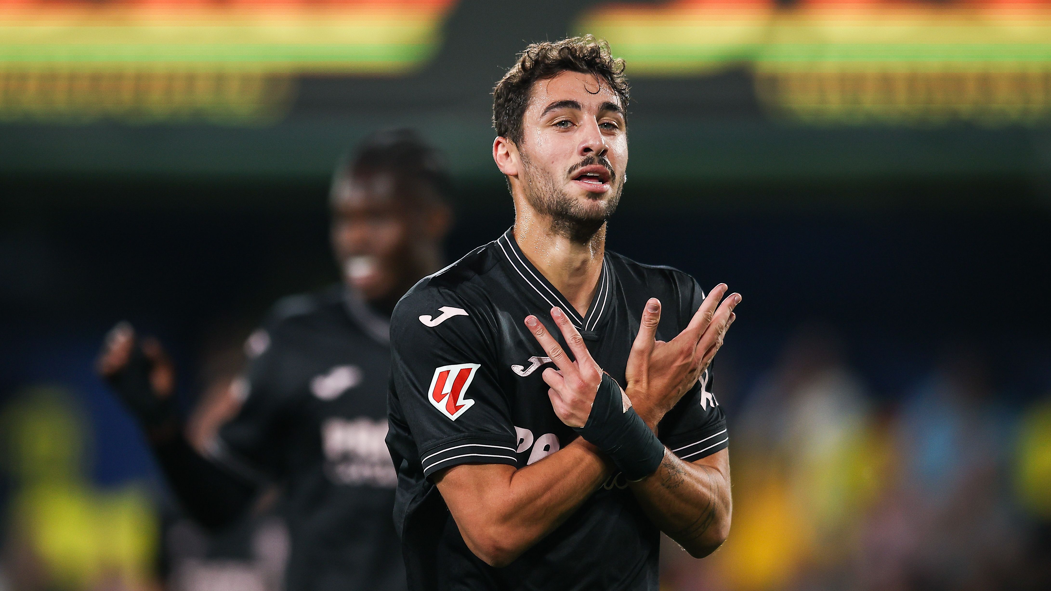 Villarreal CF v Deportivo Alaves - La Liga EA Sports