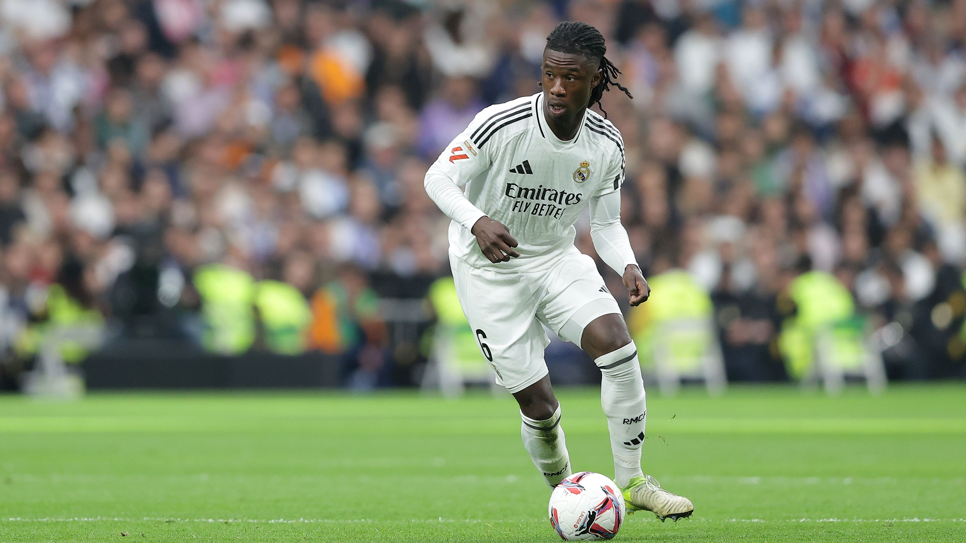 Real Madrid CF v CA Osasuna - La Liga EA Sports