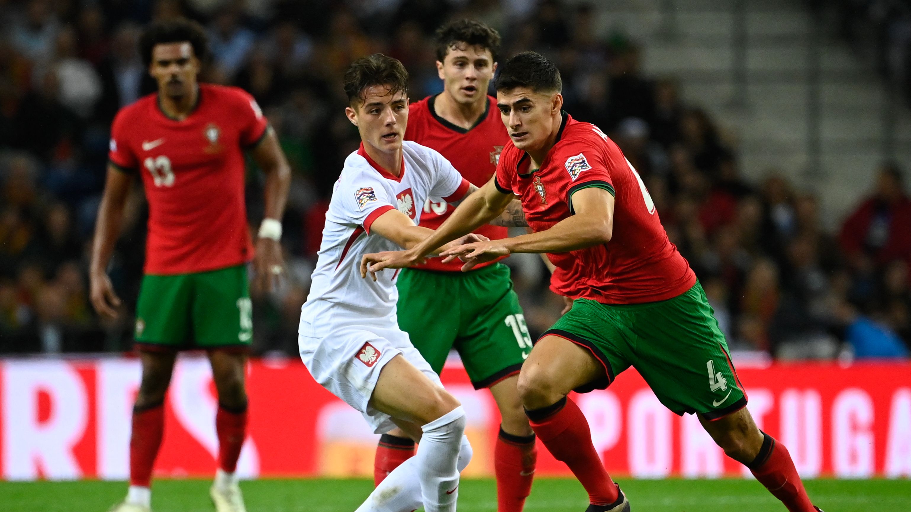 FBL-EUR-NATIONS-POR-POL