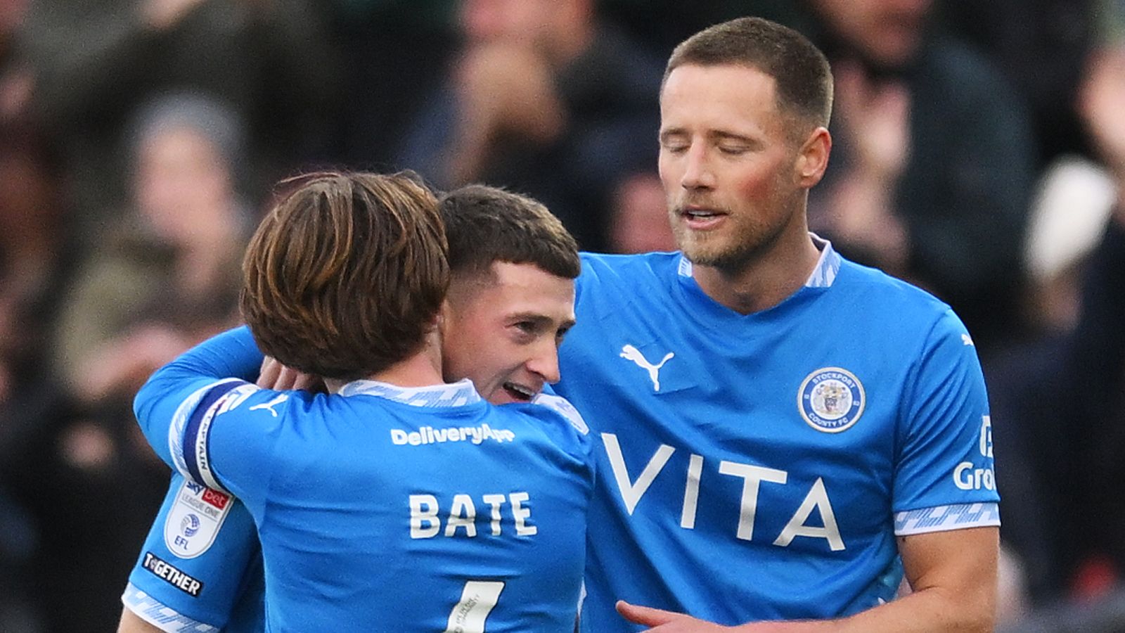 Stockport County FC v Wrexham AFC - Sky Bet League One