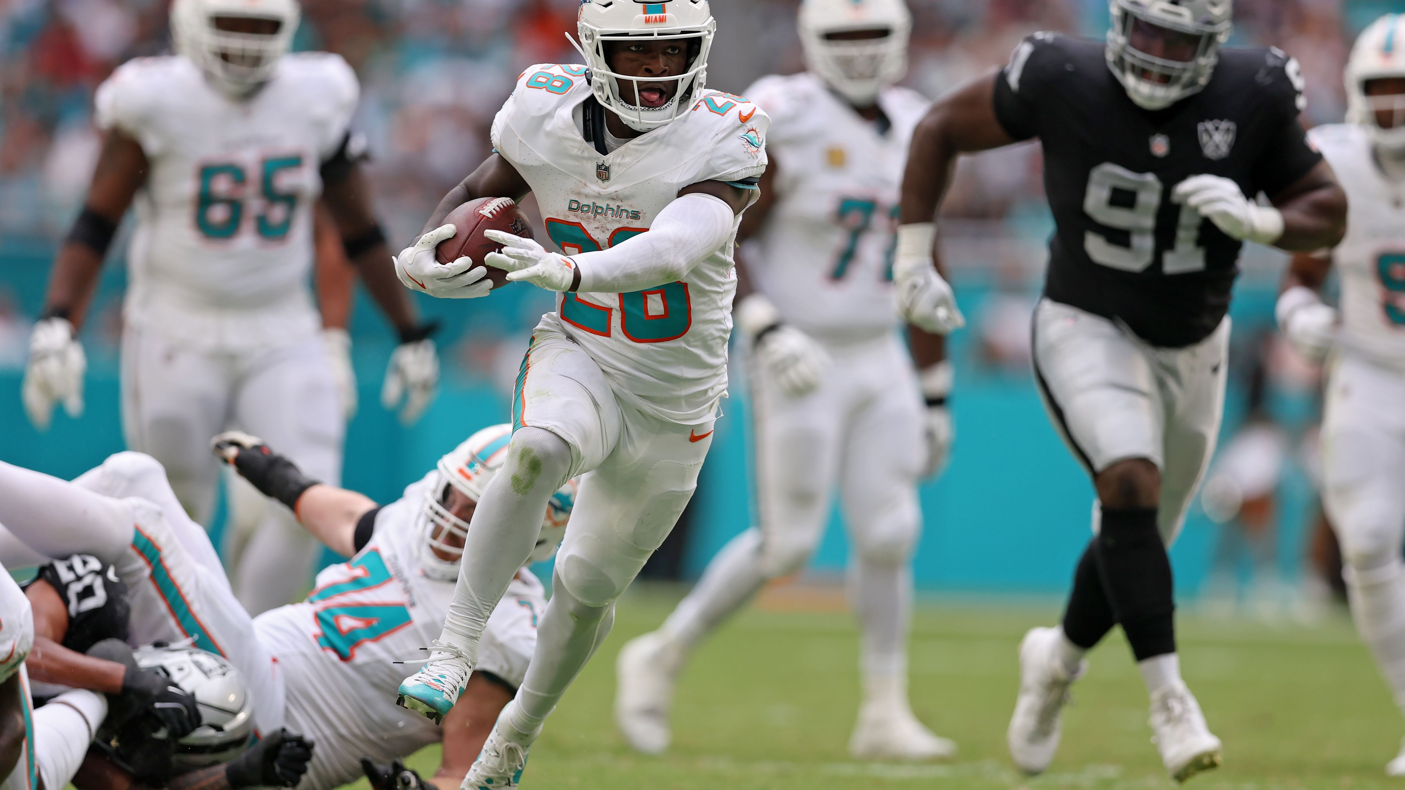 Las Vegas Raiders v Miami Dolphins