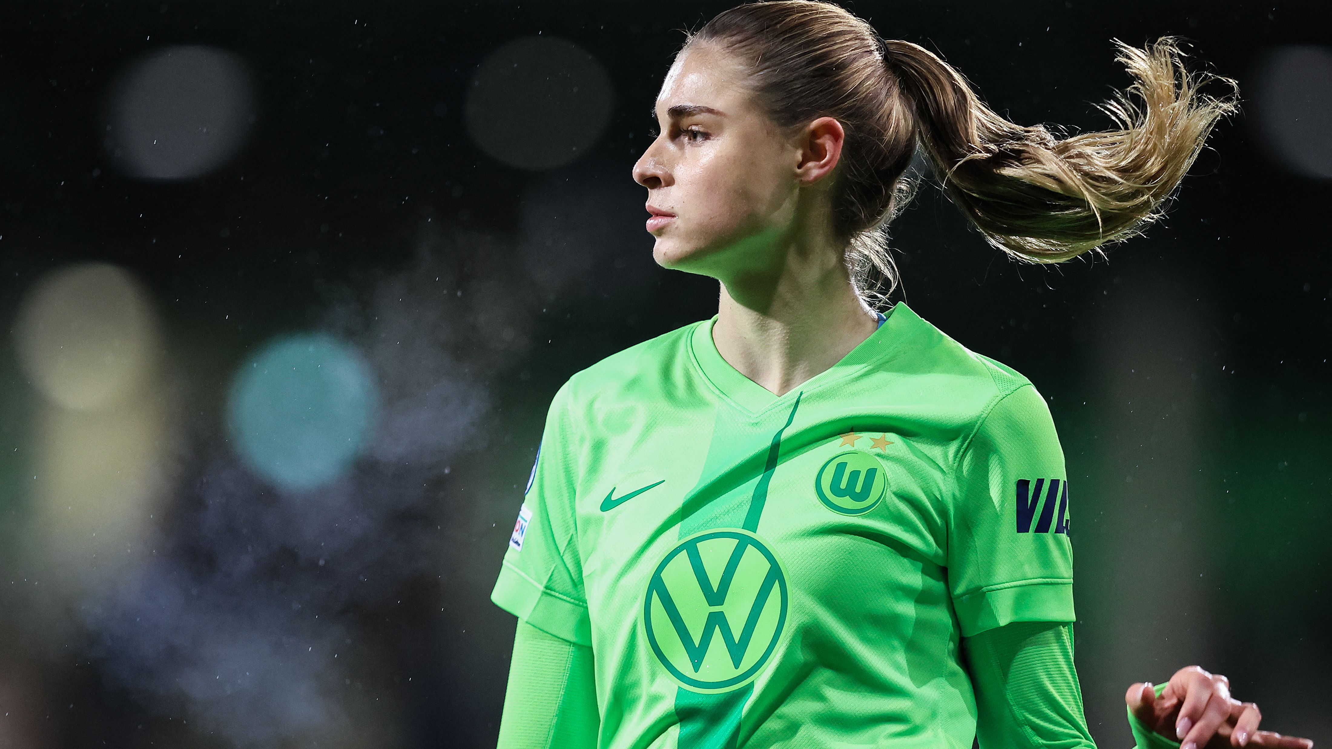 FBL-EUR-C1-WOMEN-WOLFSBURG-GALATASARAY