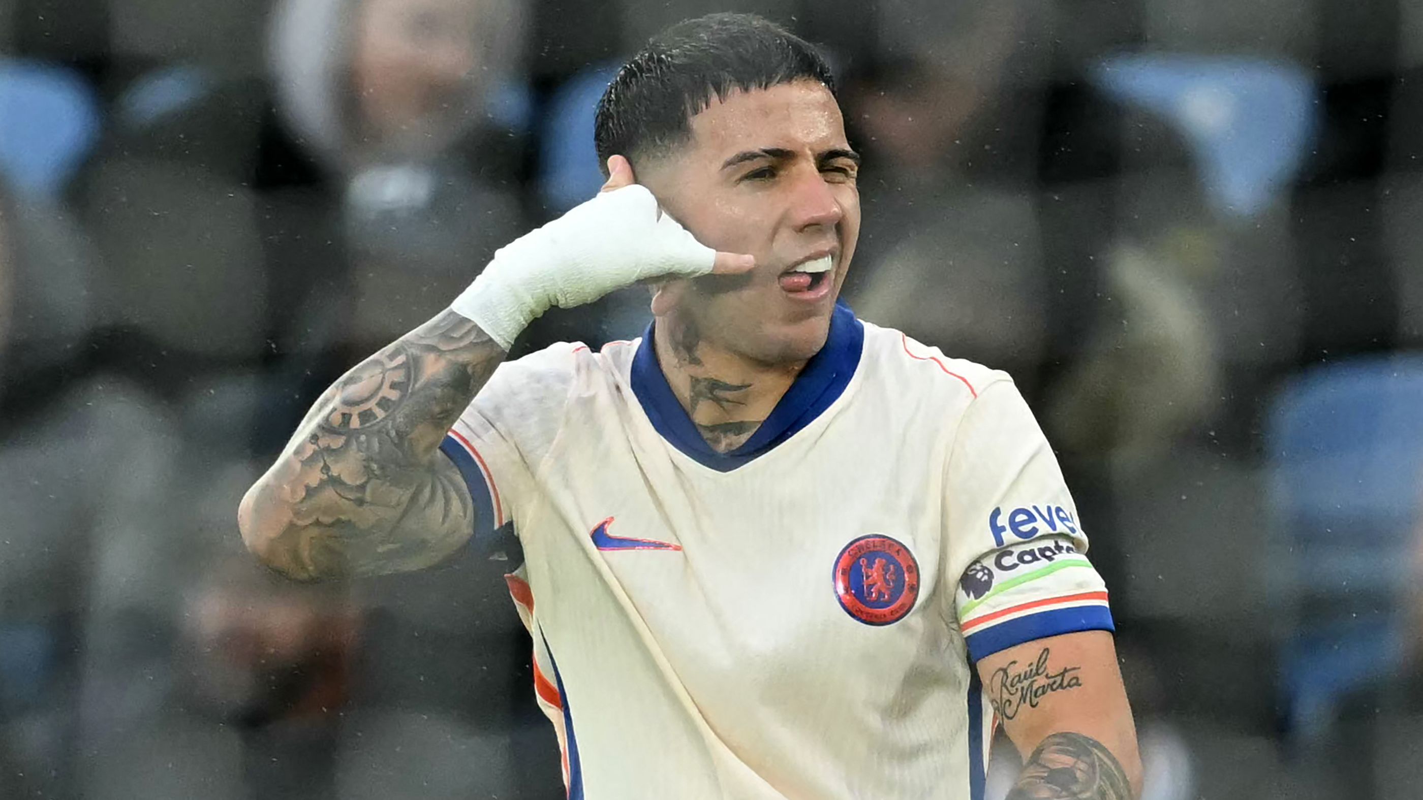 FBL-ENG-PR-LEICESTER-CHELSEA